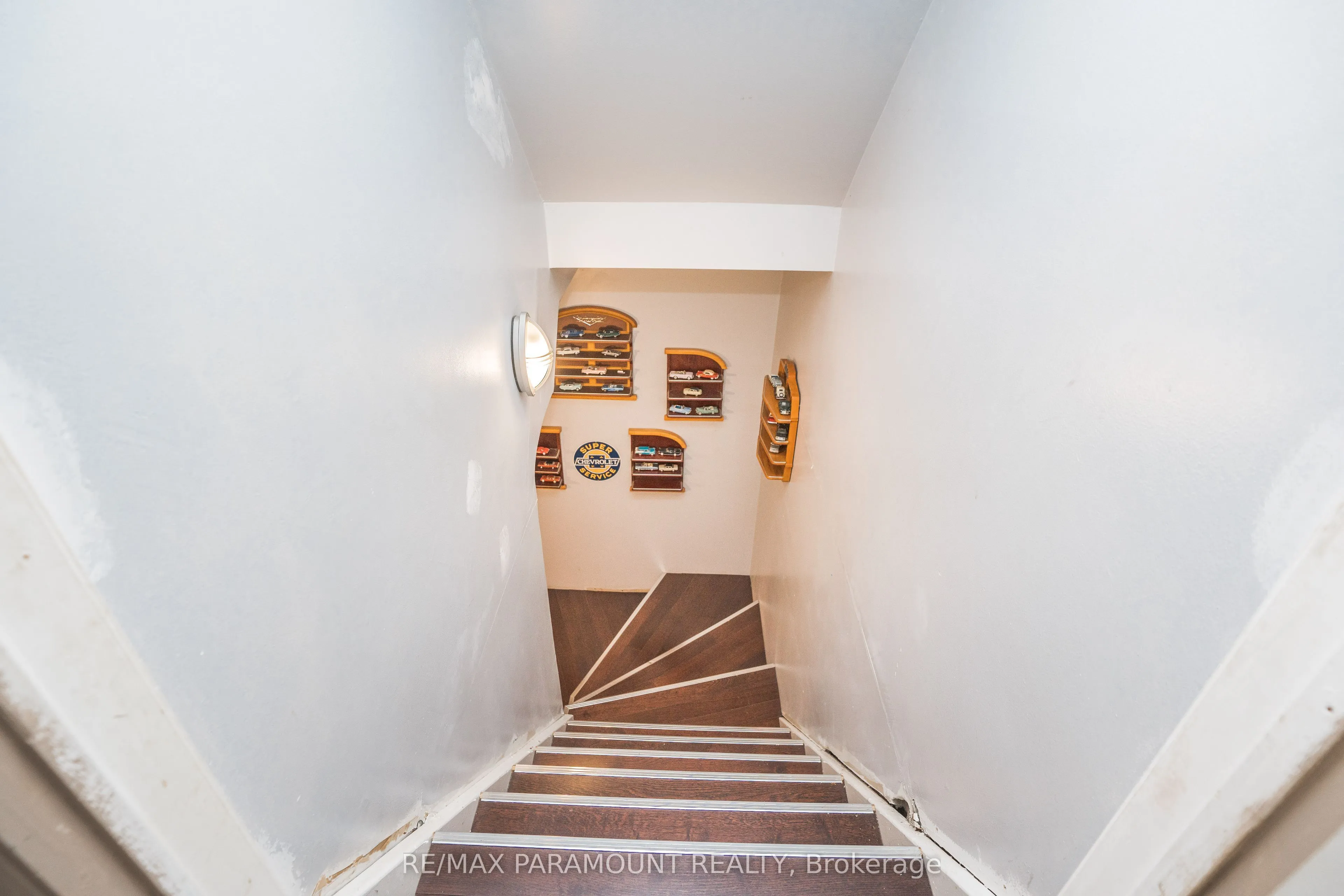 59 Watson Crescent
