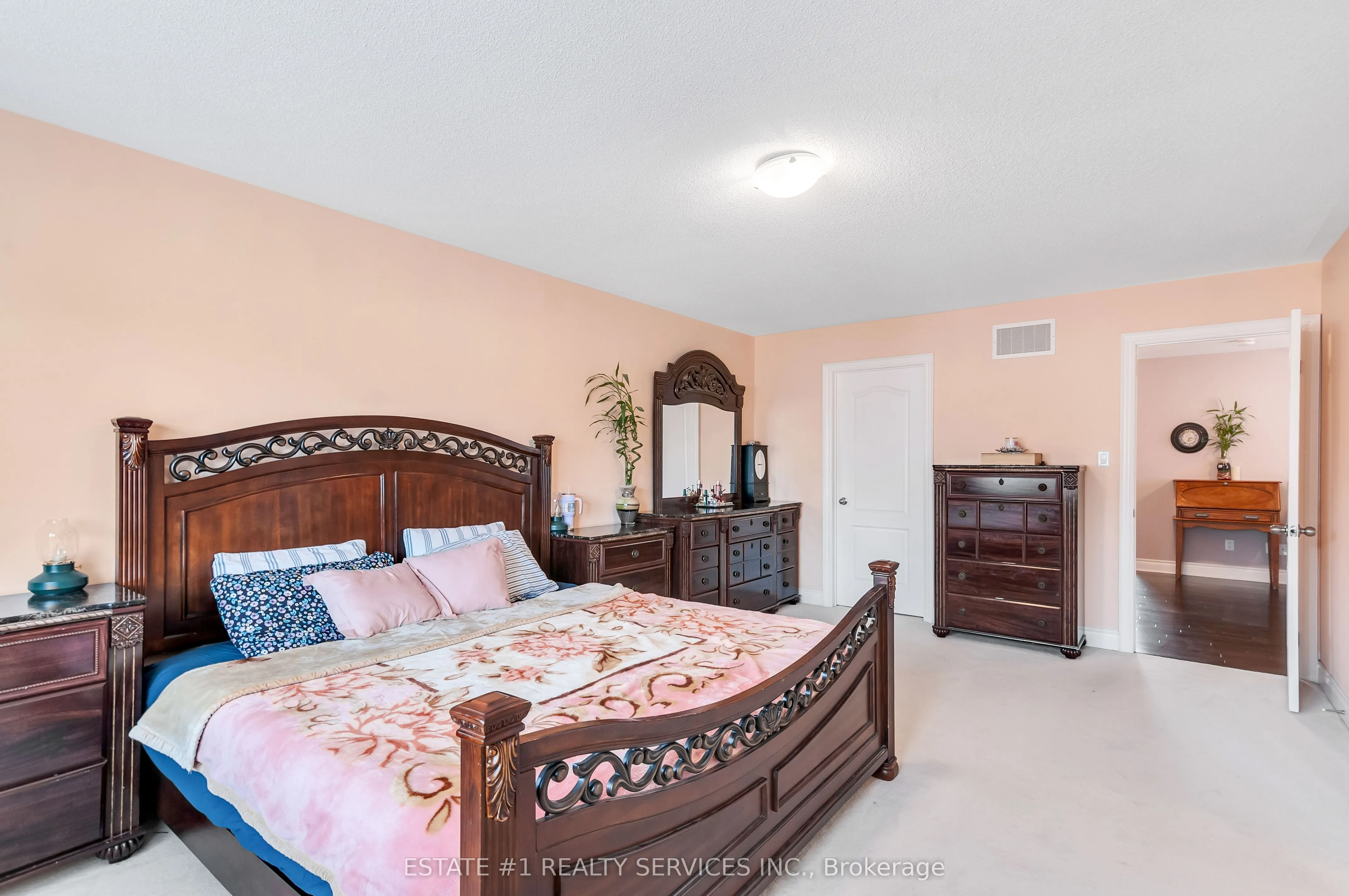 13 Andretti Crescent