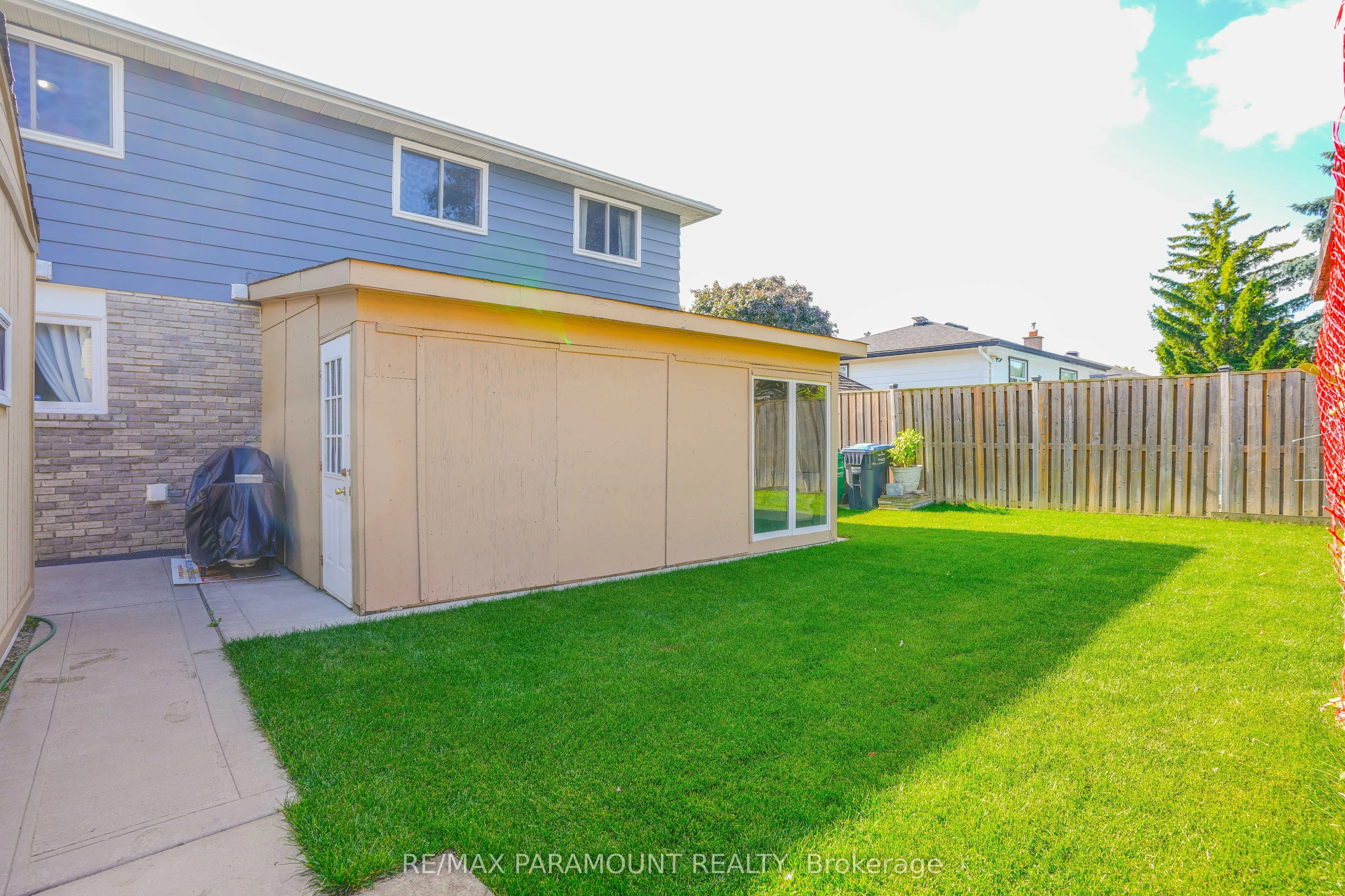 8 Edwin Drive