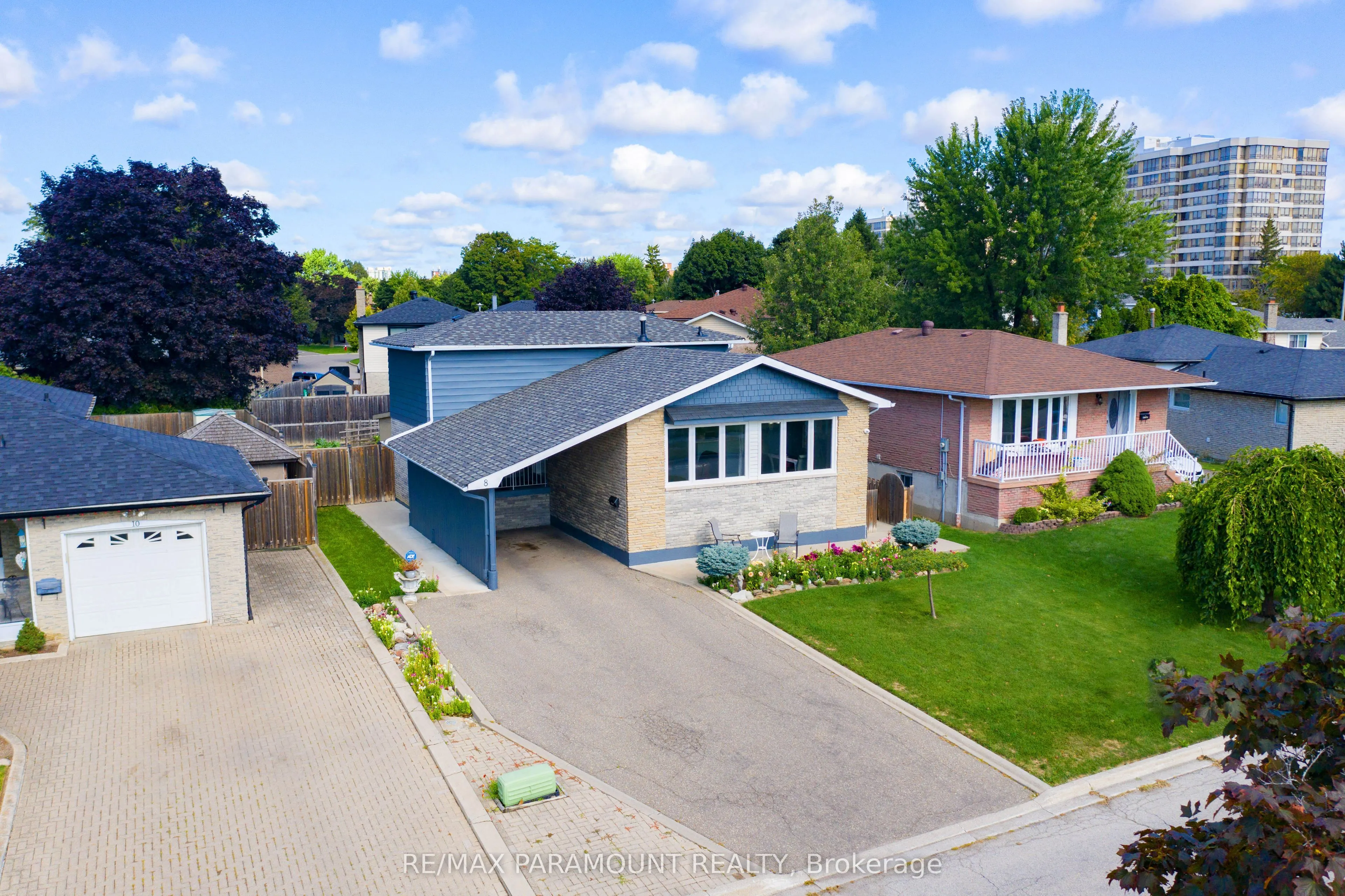 8 Edwin Drive