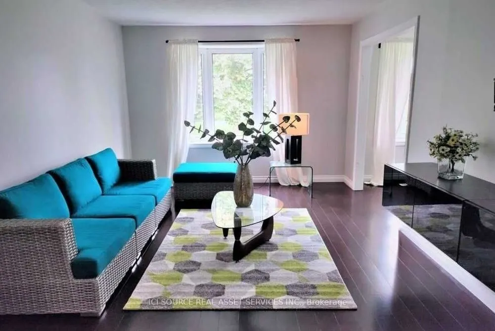 1527 Rusholme Crescent, #Upper Unit