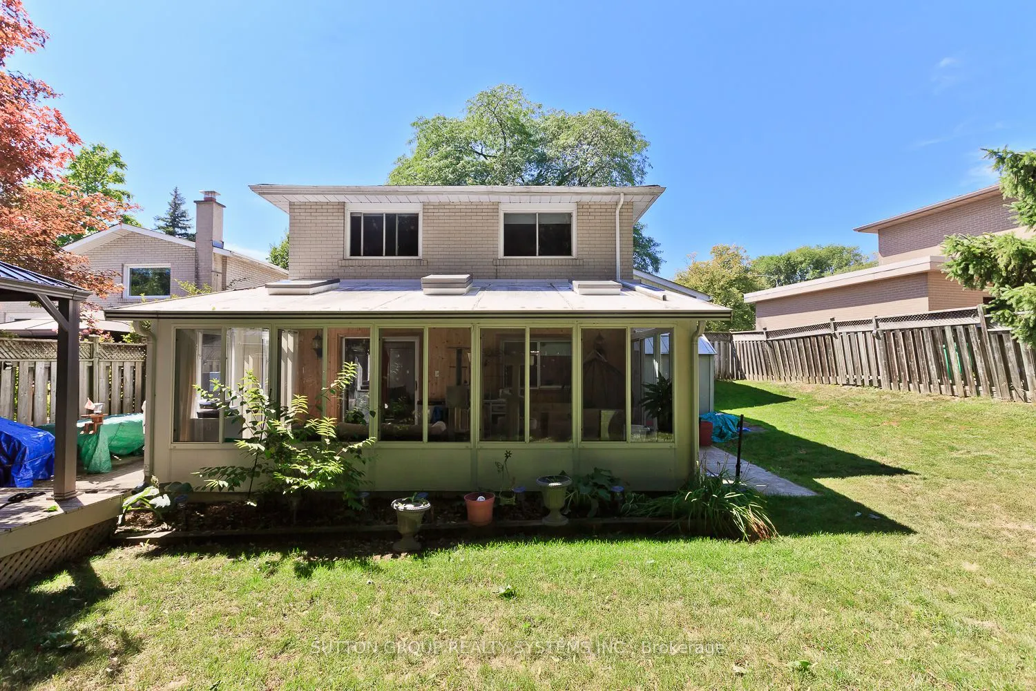 1535 Thetford Court