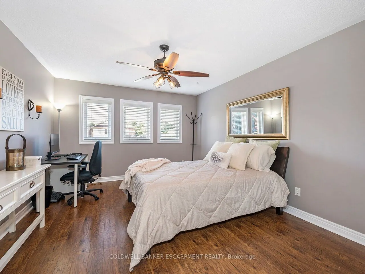 109 Mowat Crescent