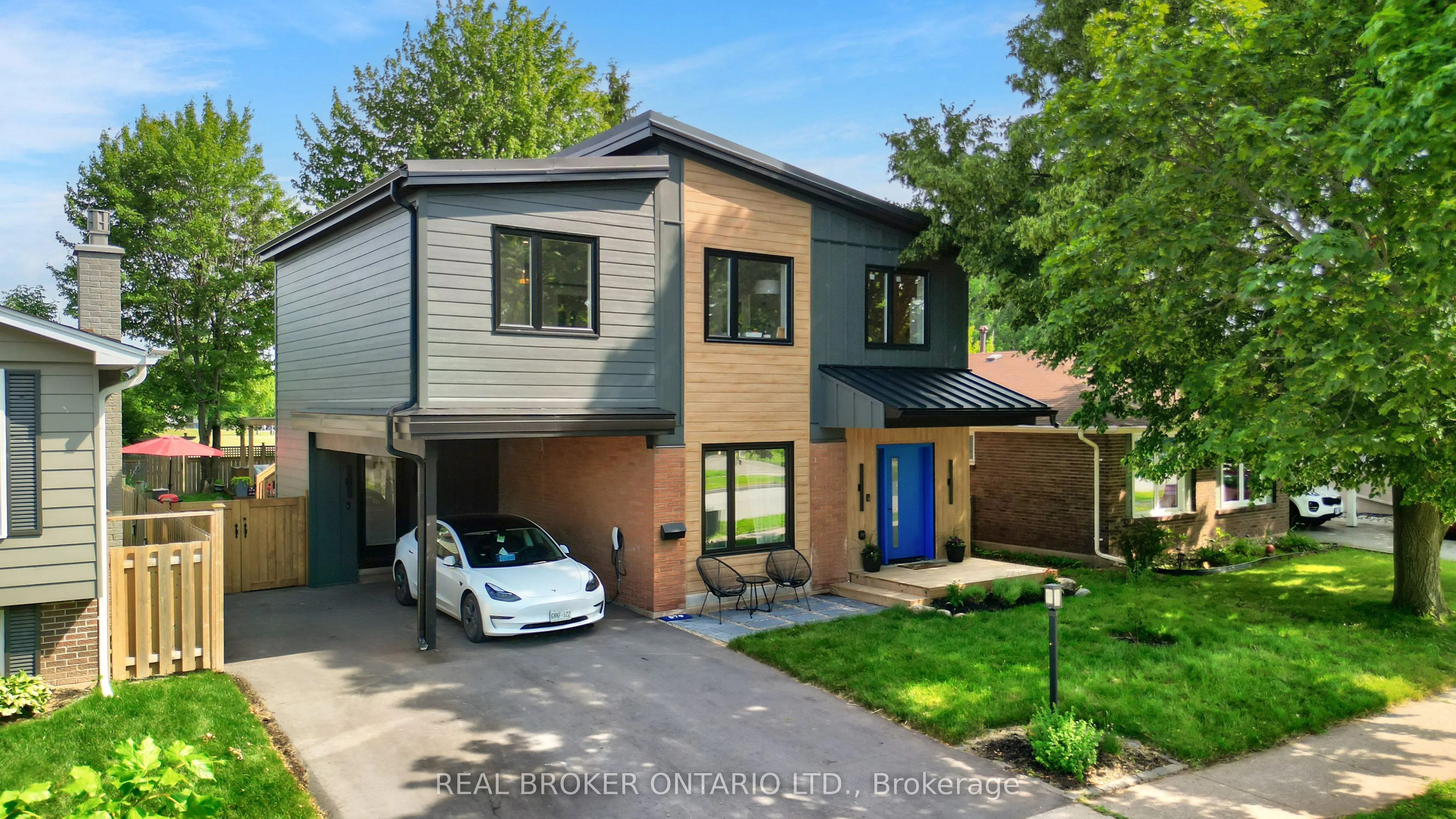 579 Chamberlain Road