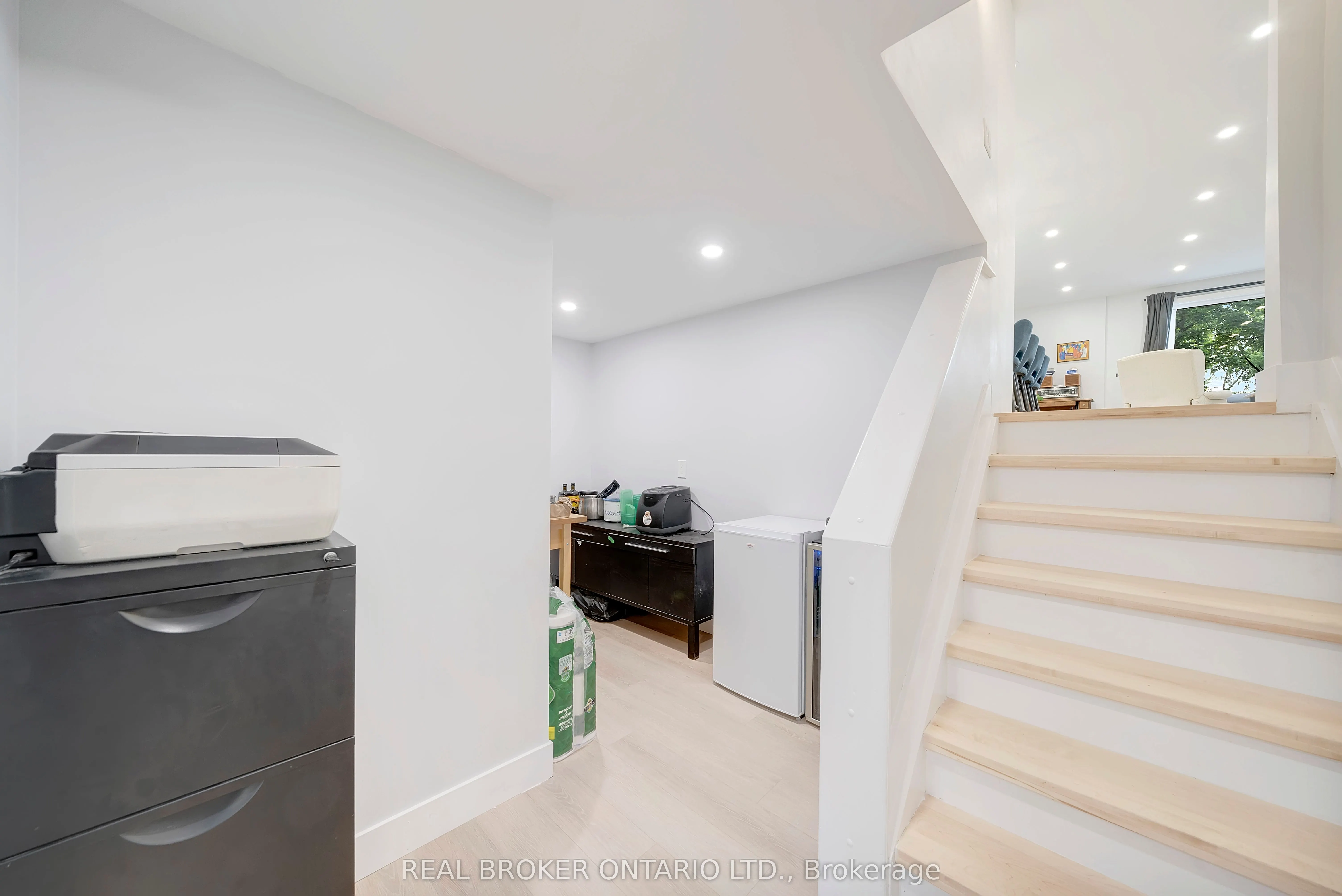 579 Chamberlain Road