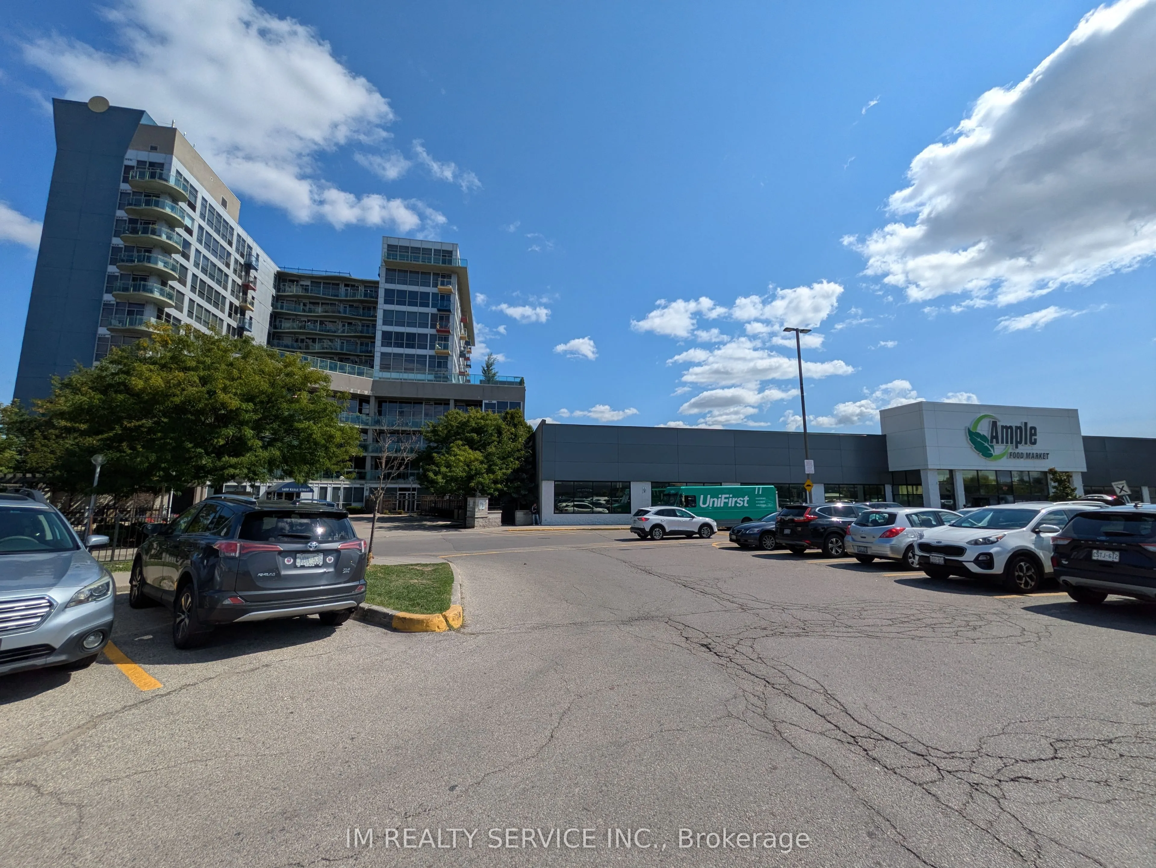 1600 Keele Street, #708