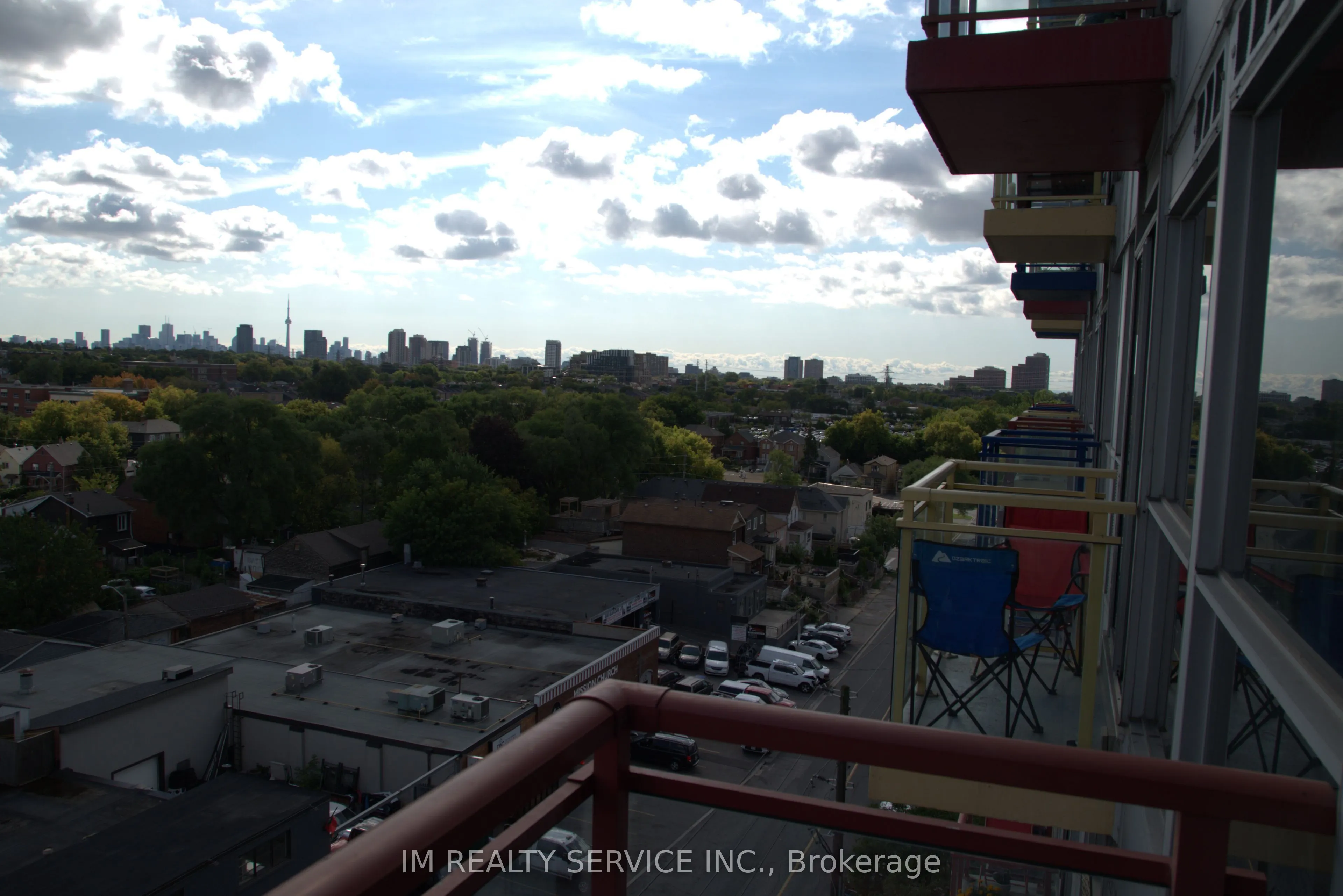 1600 Keele Street, #708