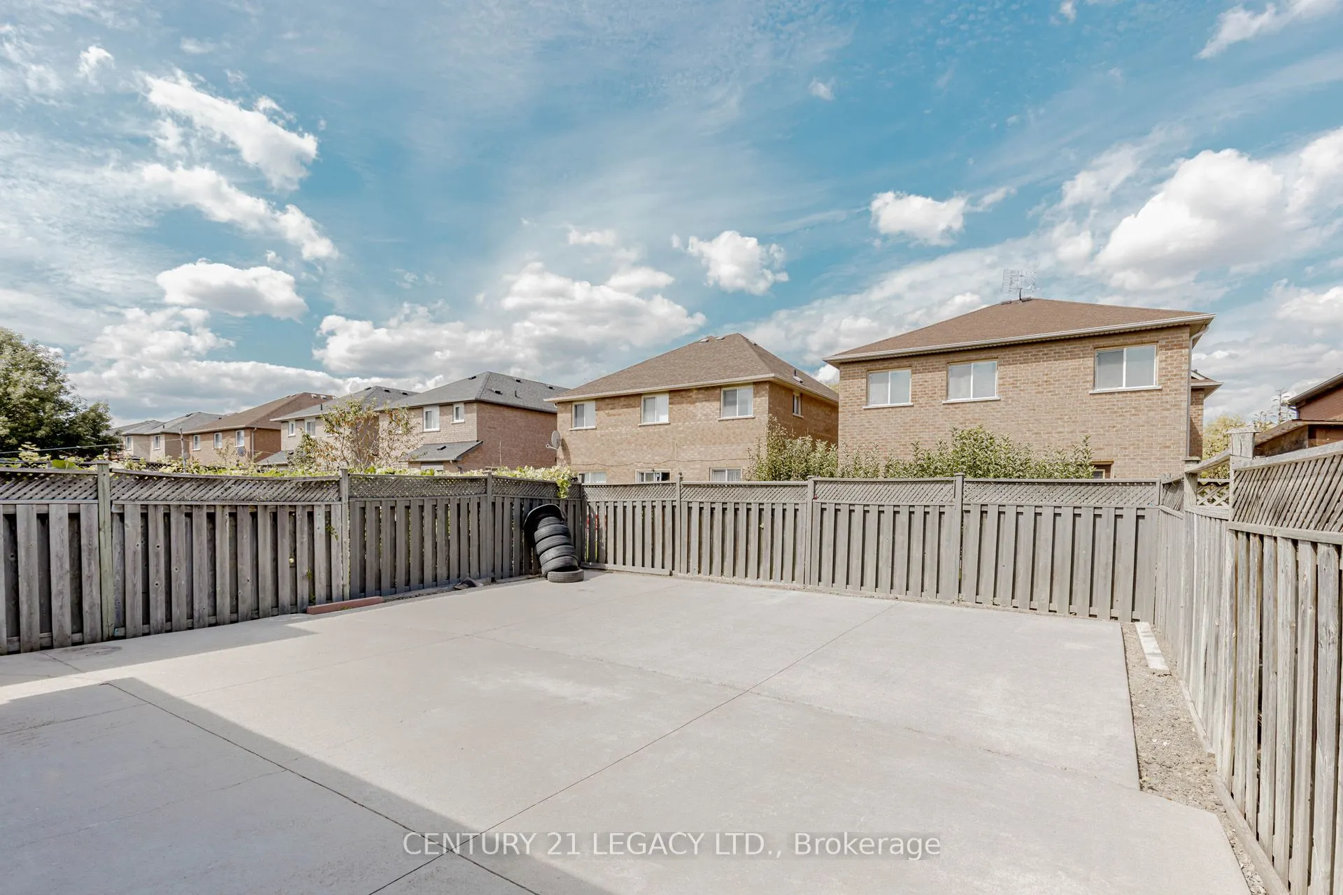 23 Alaskan Summit Court