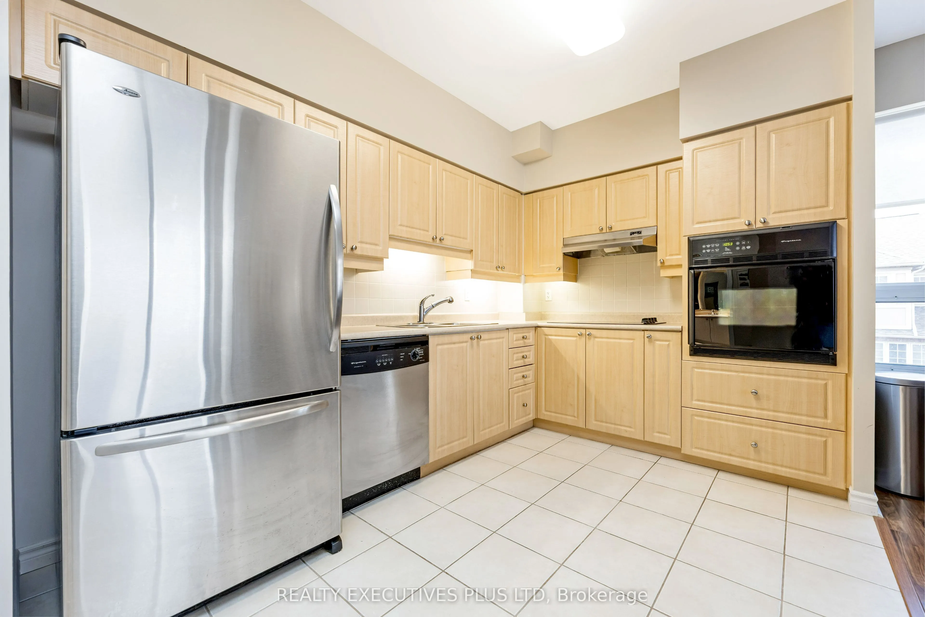 830 Scollard Court, #313