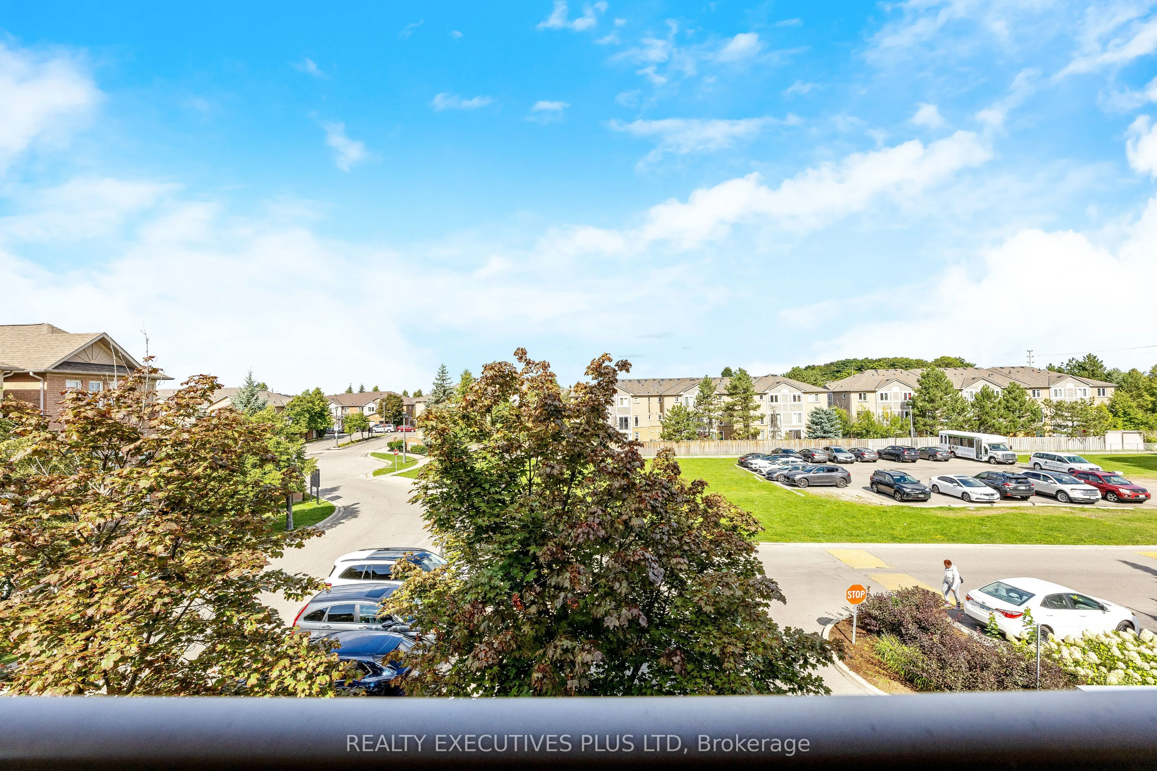 830 Scollard Court, #313