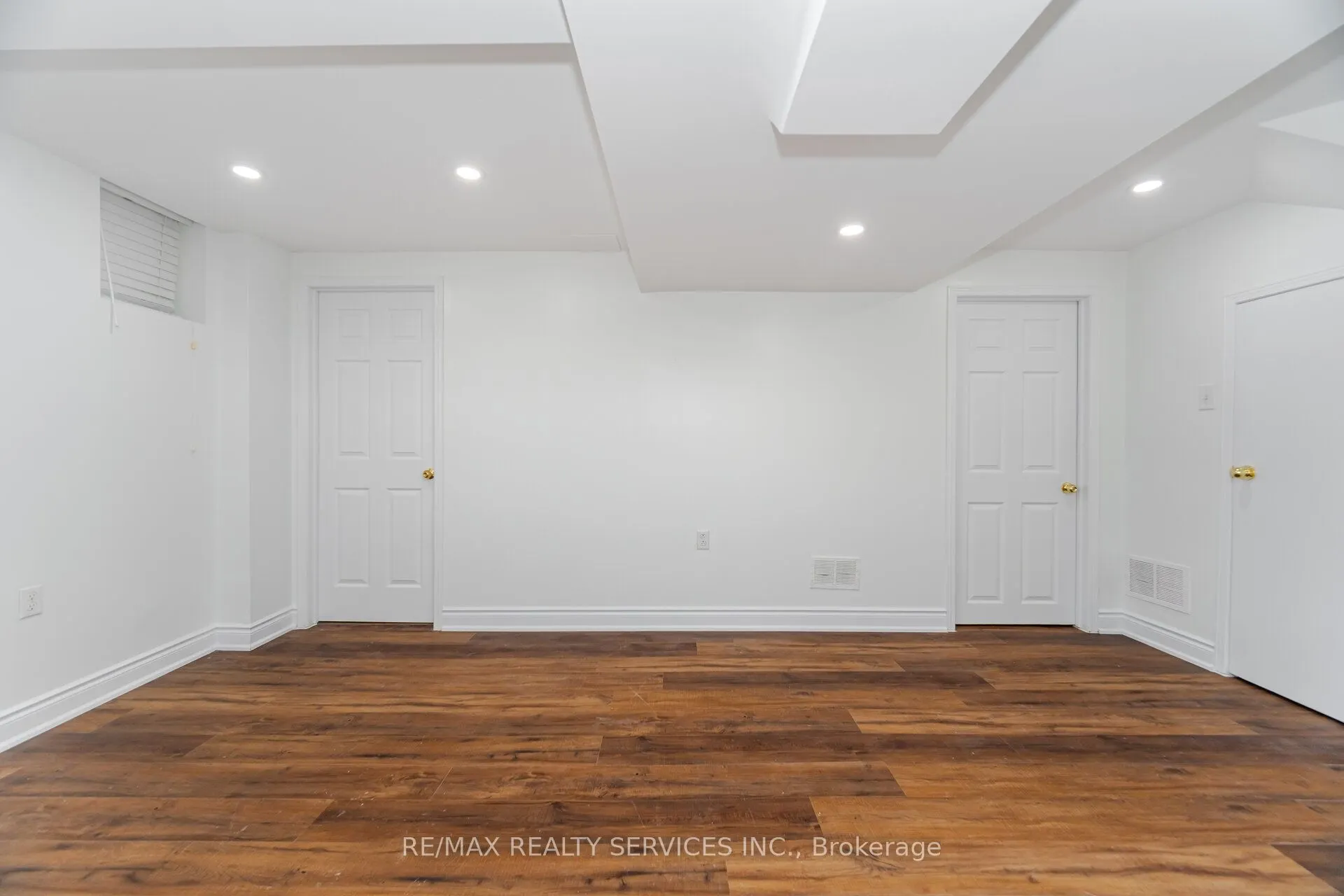 12 Woodvalley Drive