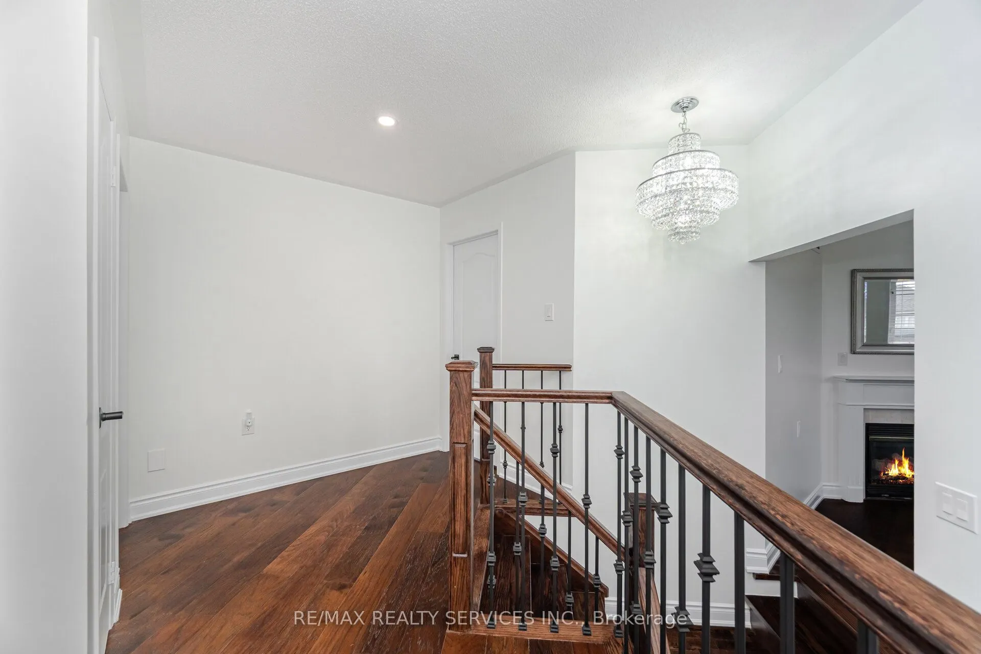 12 Woodvalley Drive