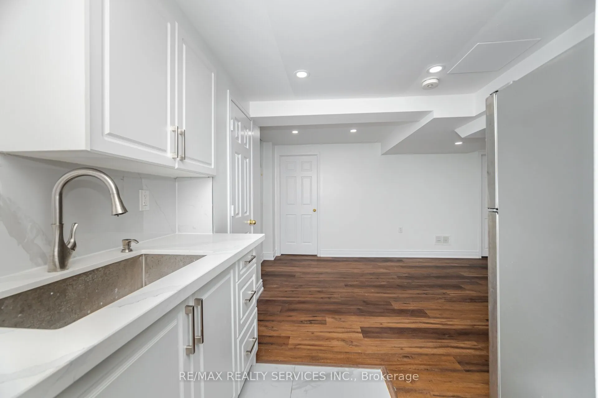 12 Woodvalley Drive