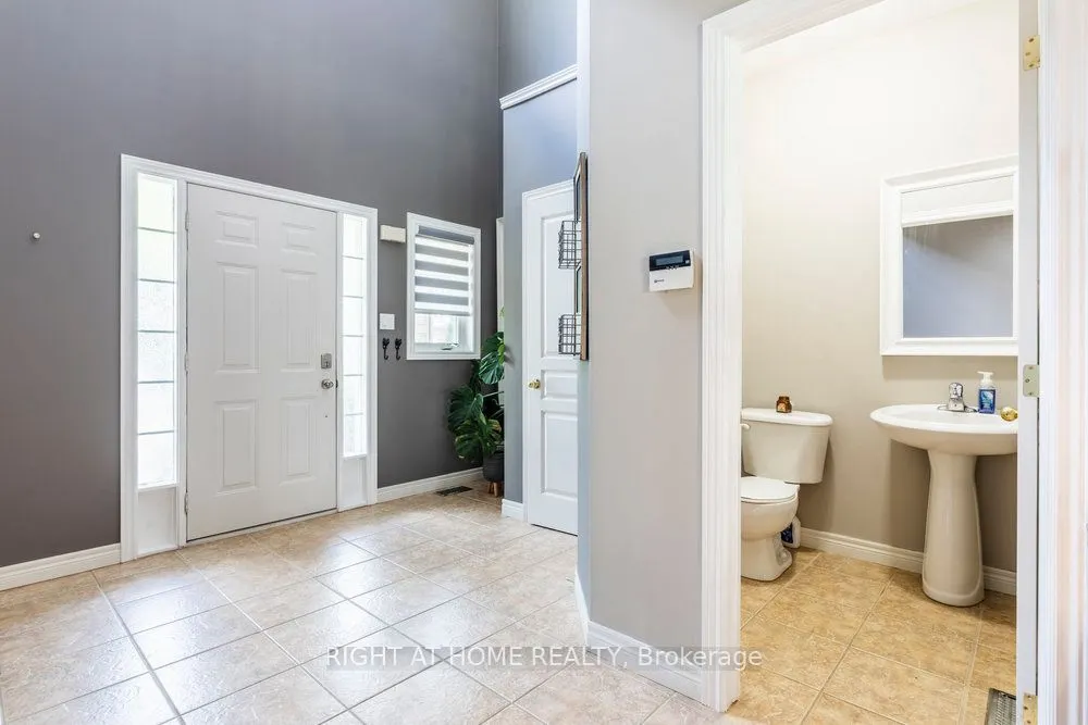 2350 Norland Drive