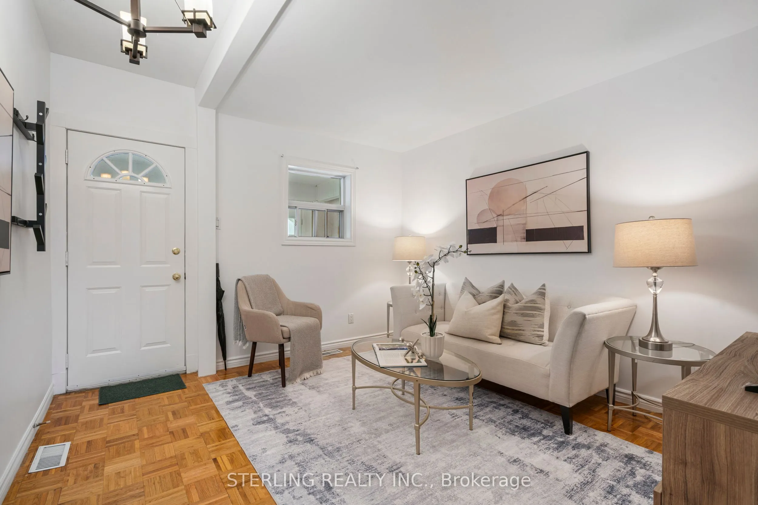 13 Auburn Avenue