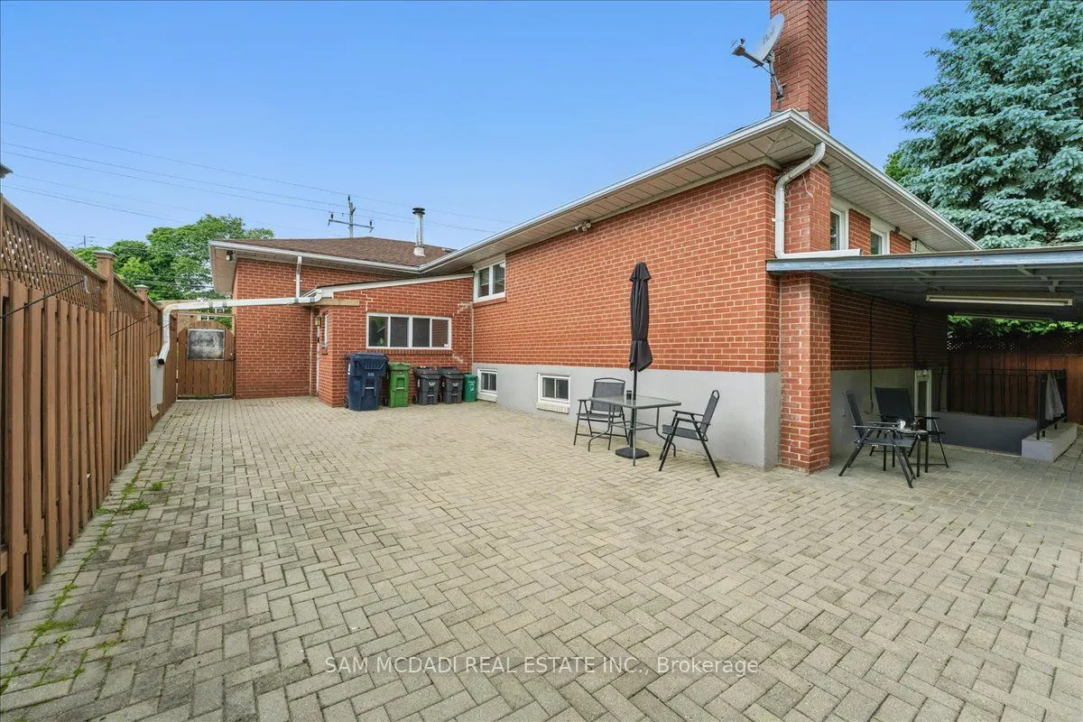 1491 Royal York Road