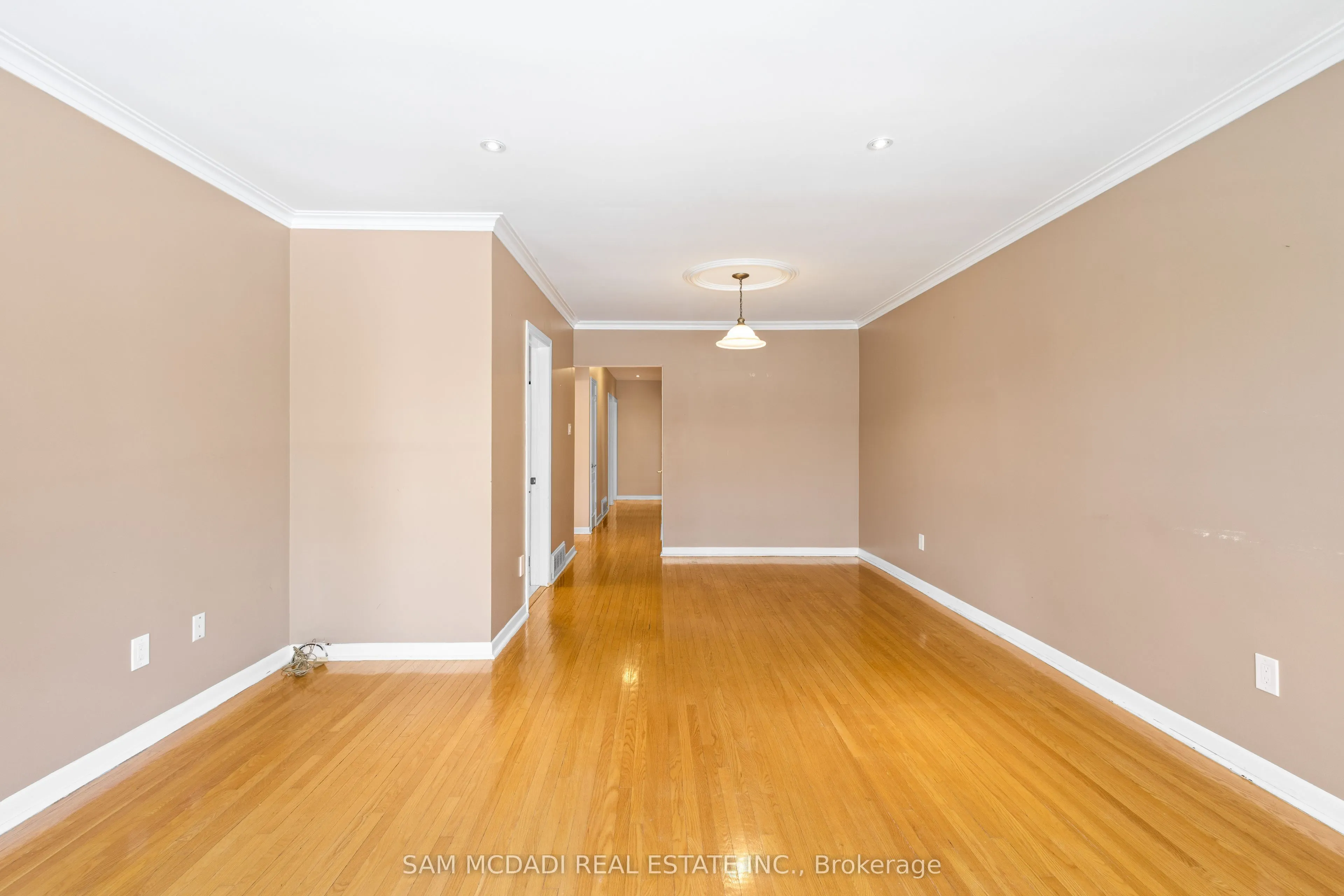 1491 Royal York Road