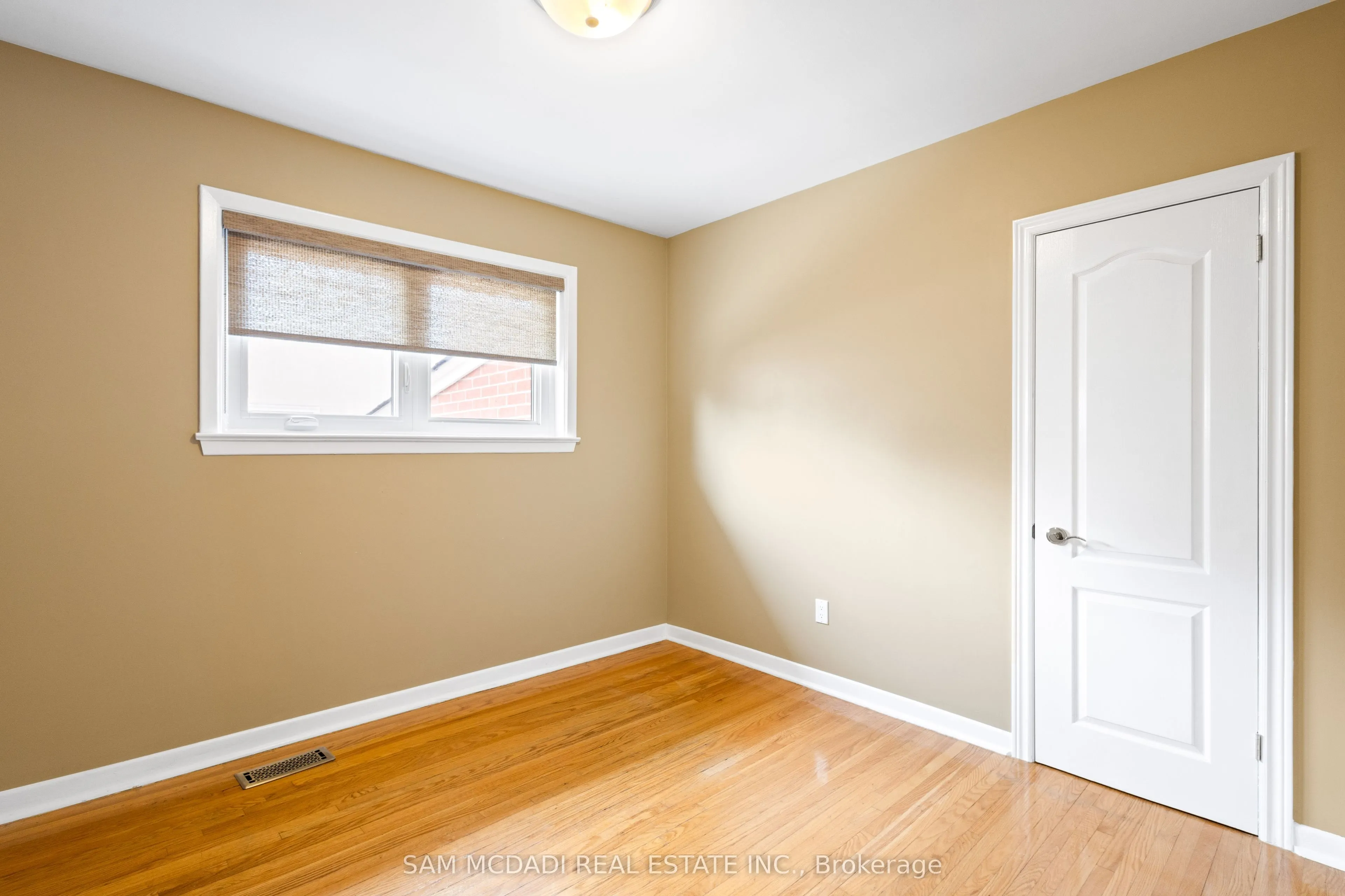 1491 Royal York Road