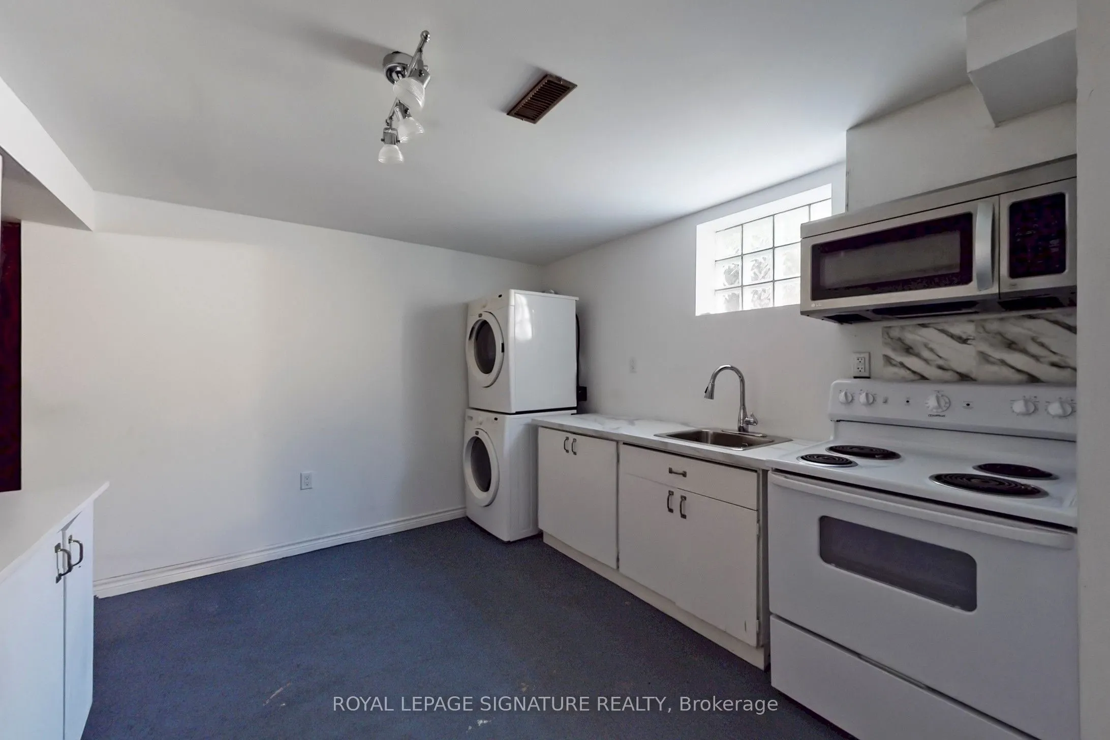 559 Drymen Crescent, #2