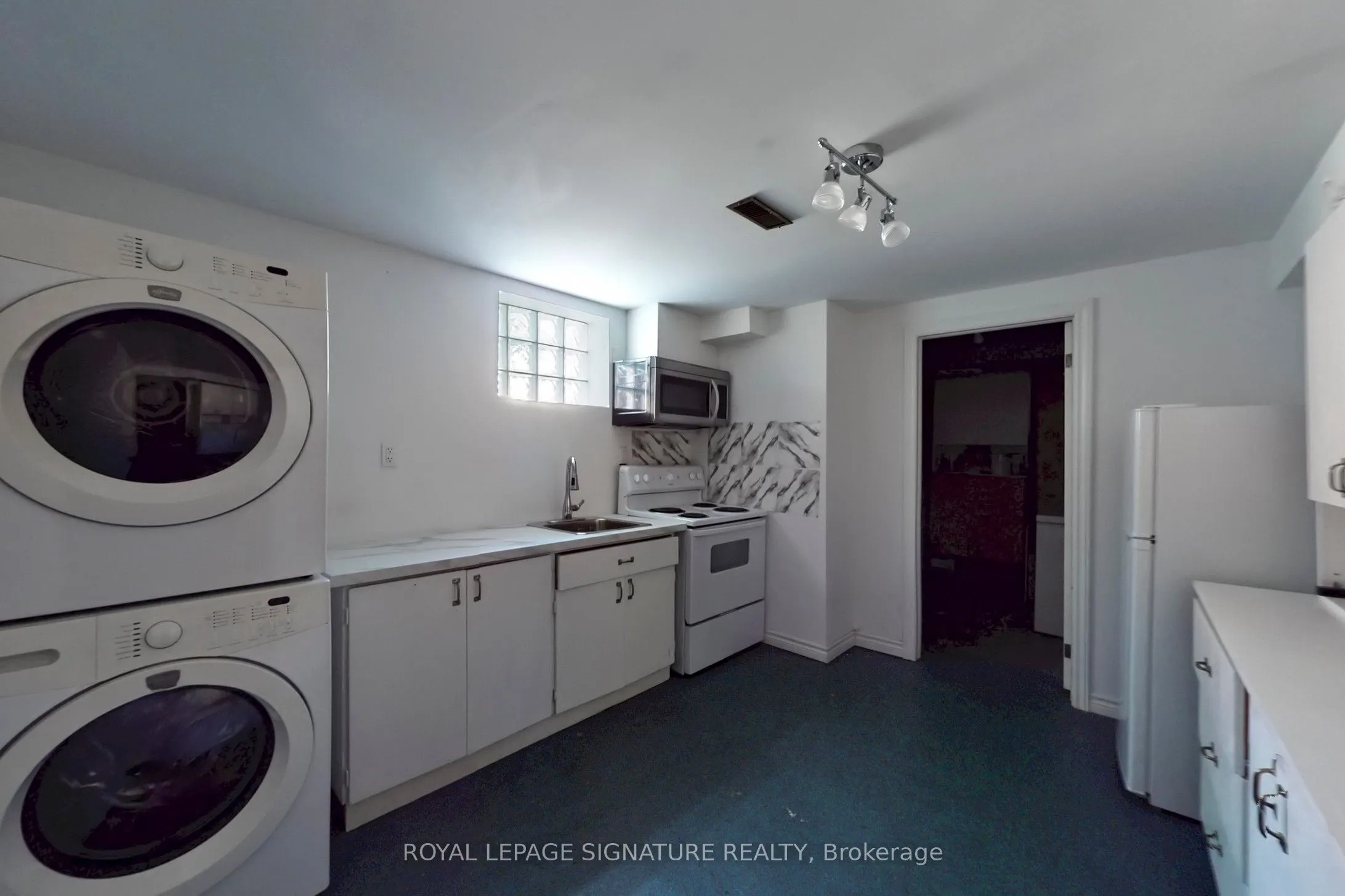 559 Drymen Crescent, #2