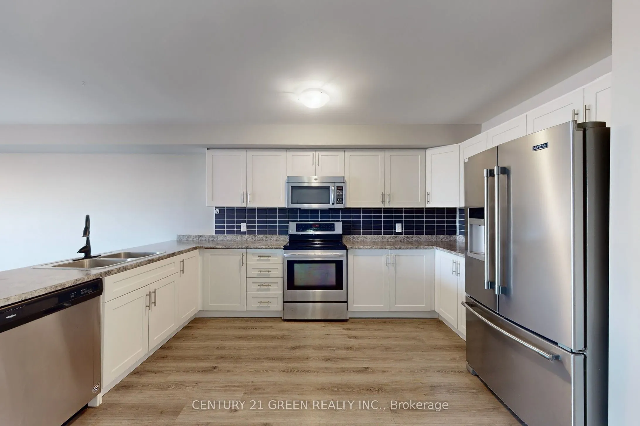 1 Chisholm Street, #D