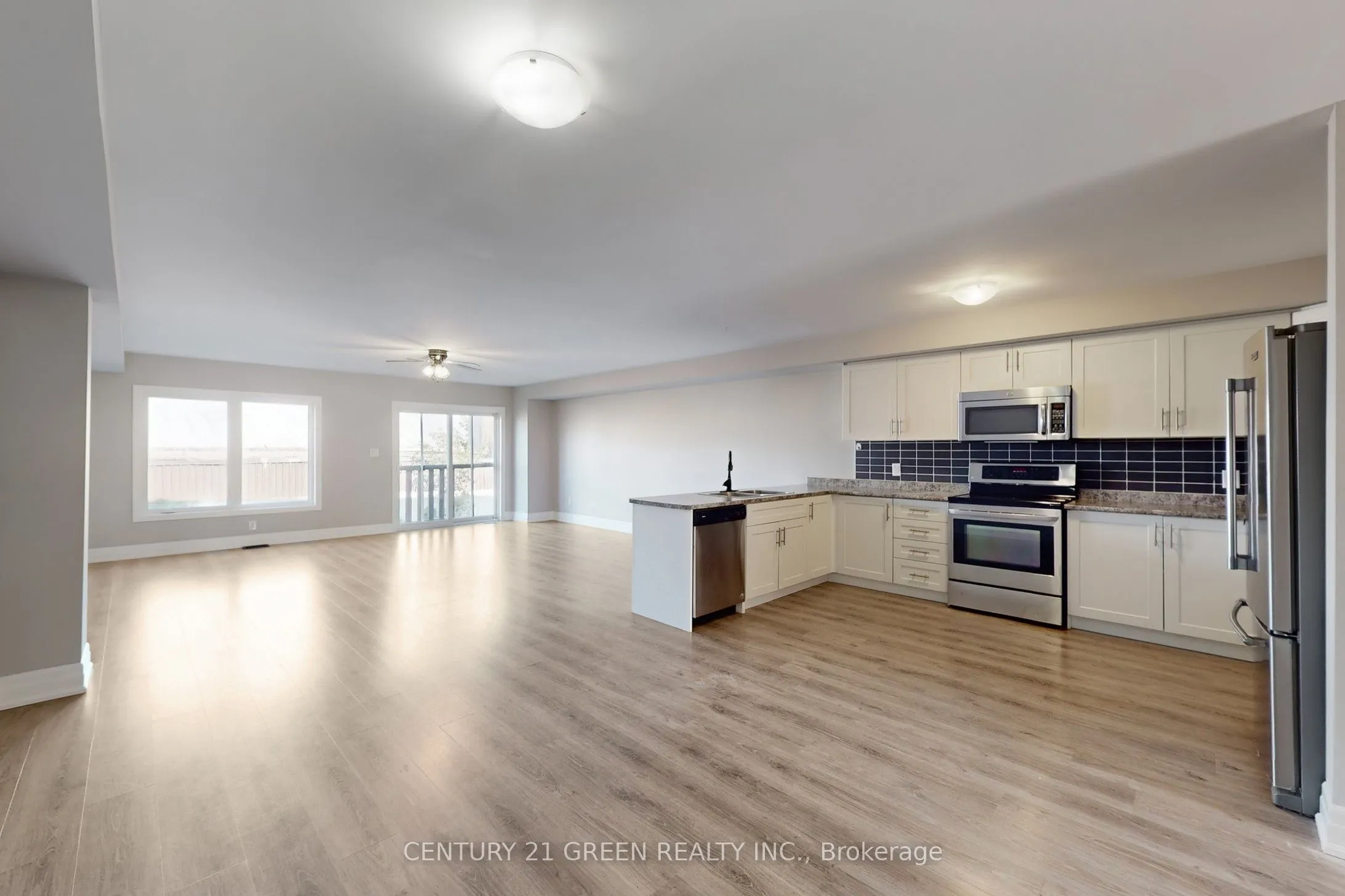 1 Chisholm Street, #D