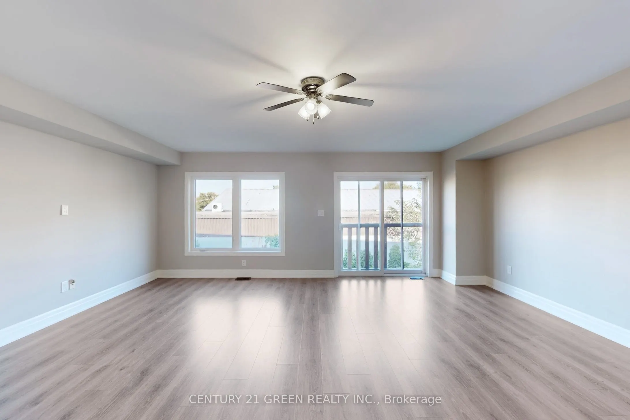 1 Chisholm Street, #D