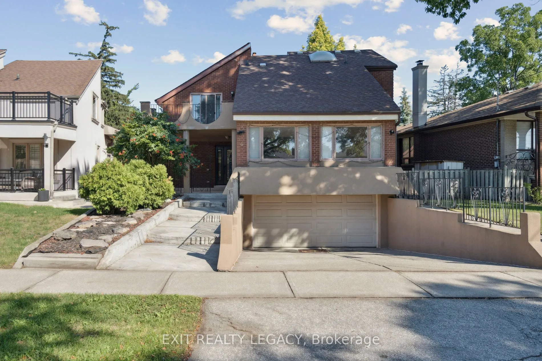 6 Muir Avenue
