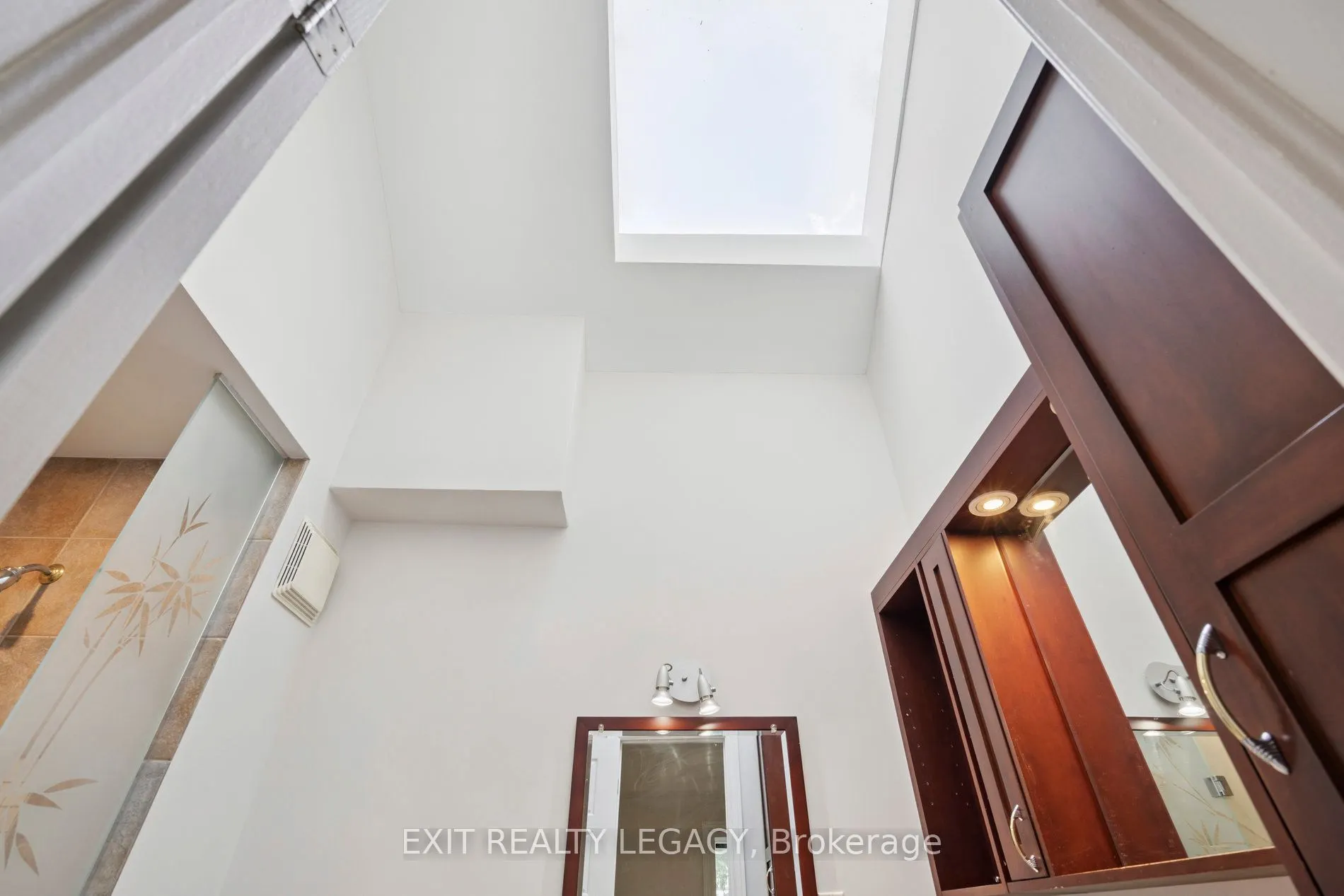6 Muir Avenue
