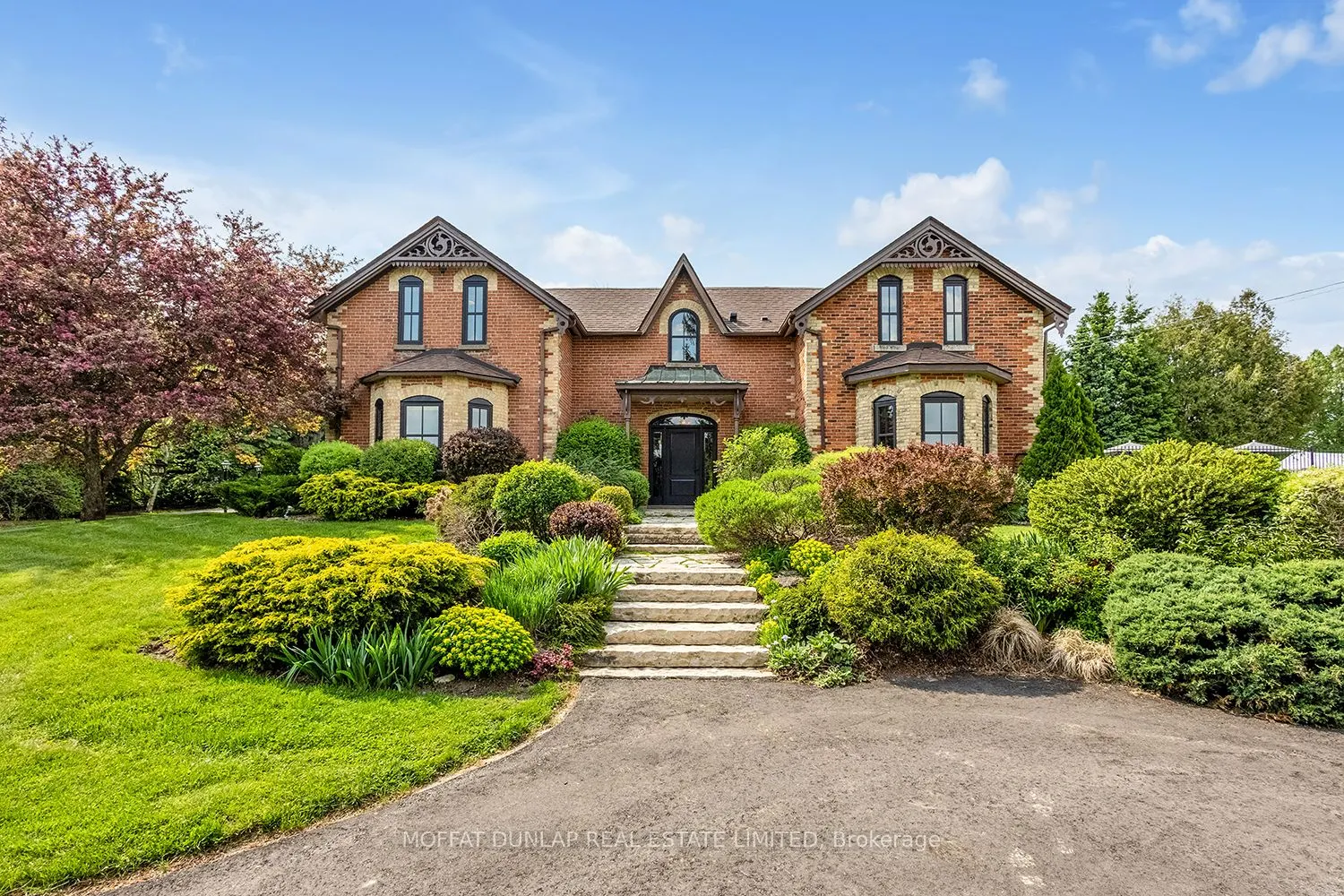 2052 Highpoint Side Road