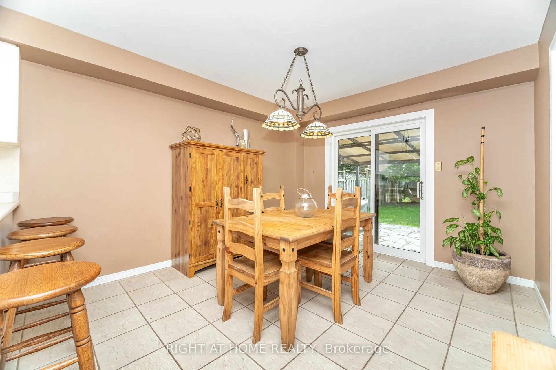 1316 Inglehart Drive