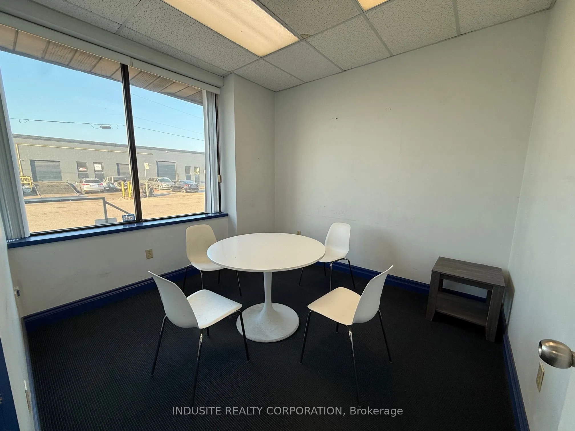 2624 Royal Windsor Drive, #6-7