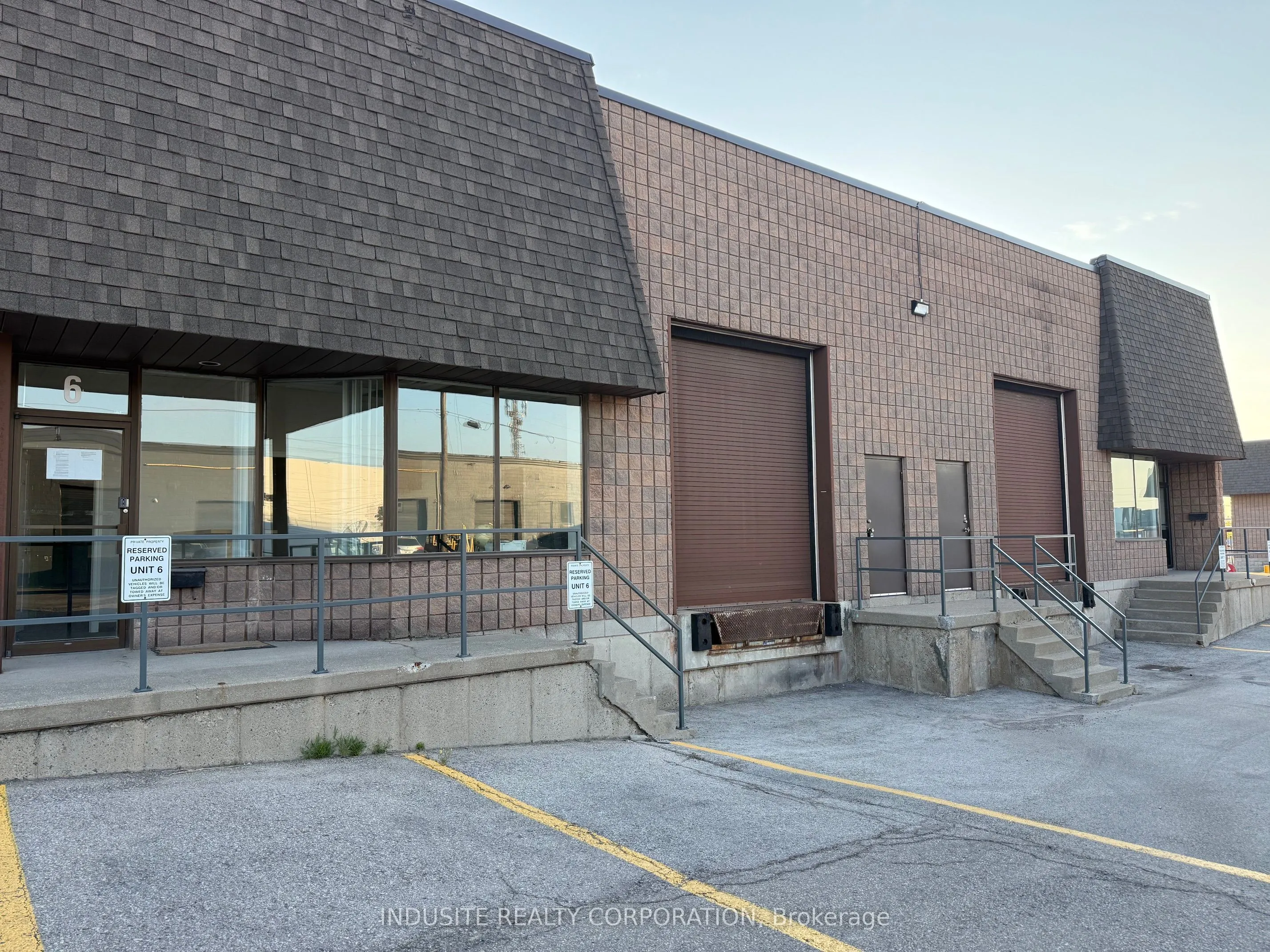 2624 Royal Windsor Drive, #6-7