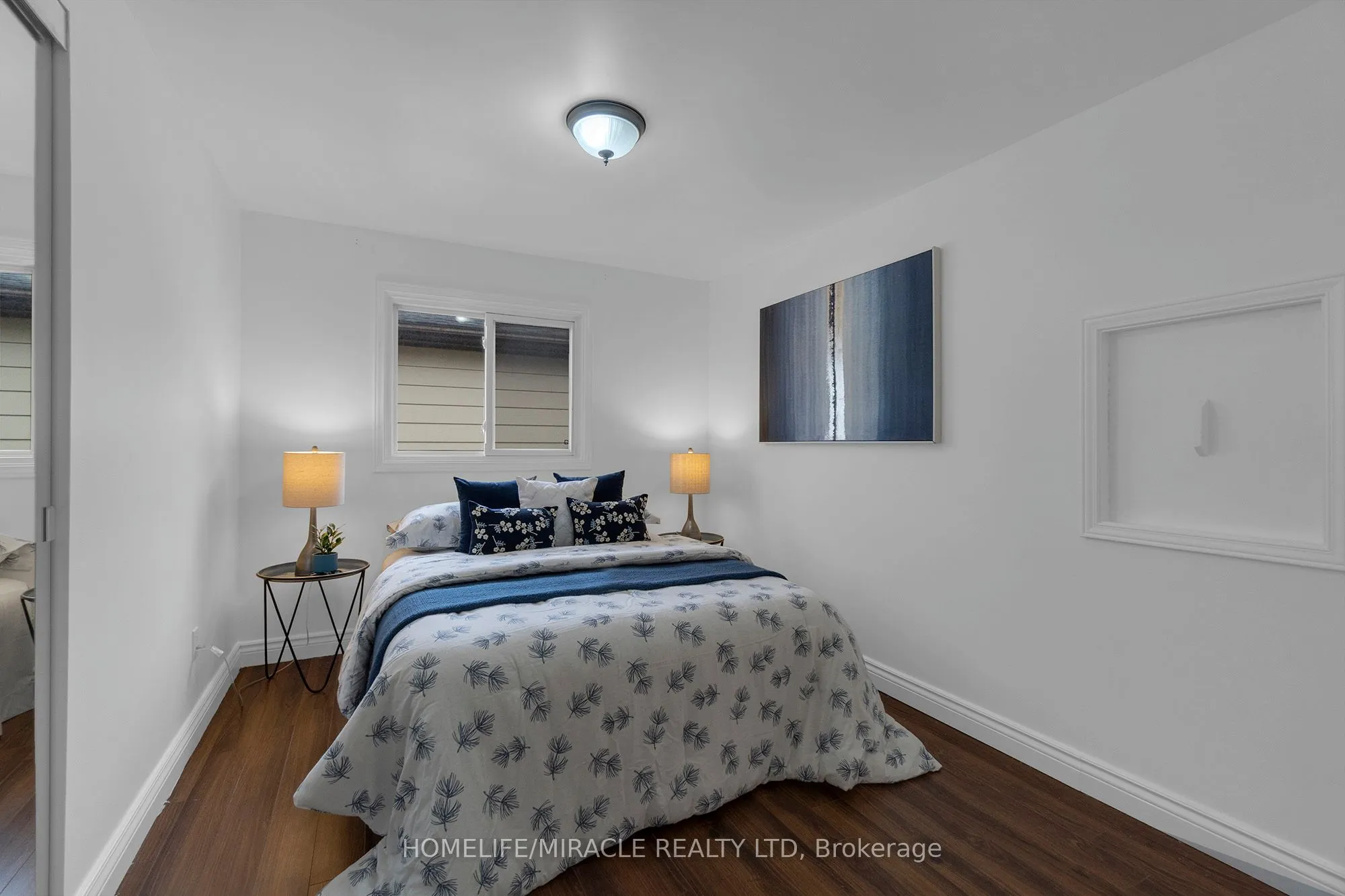 8 Franca Crescent