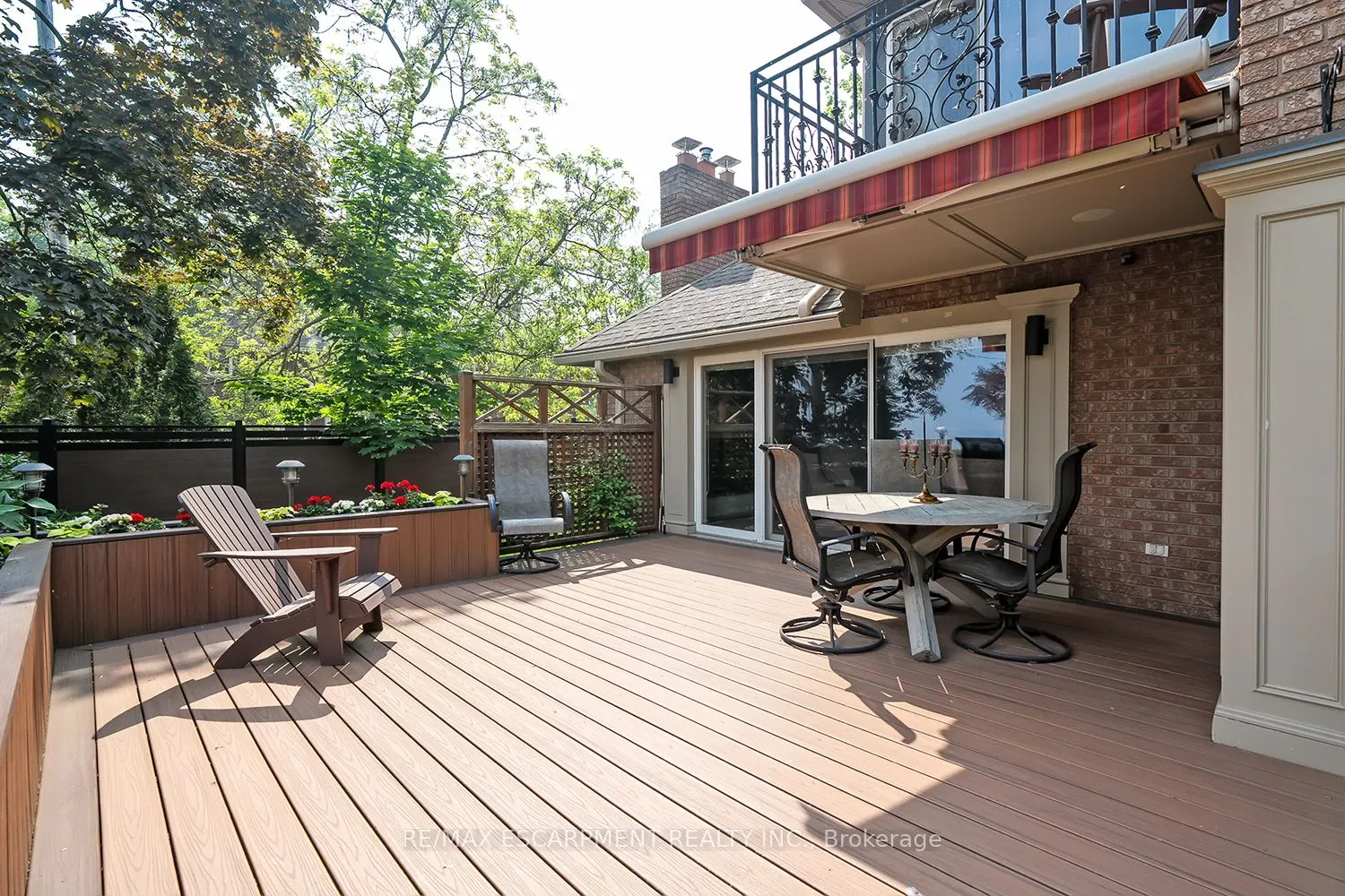 2428 Lakeshore Road