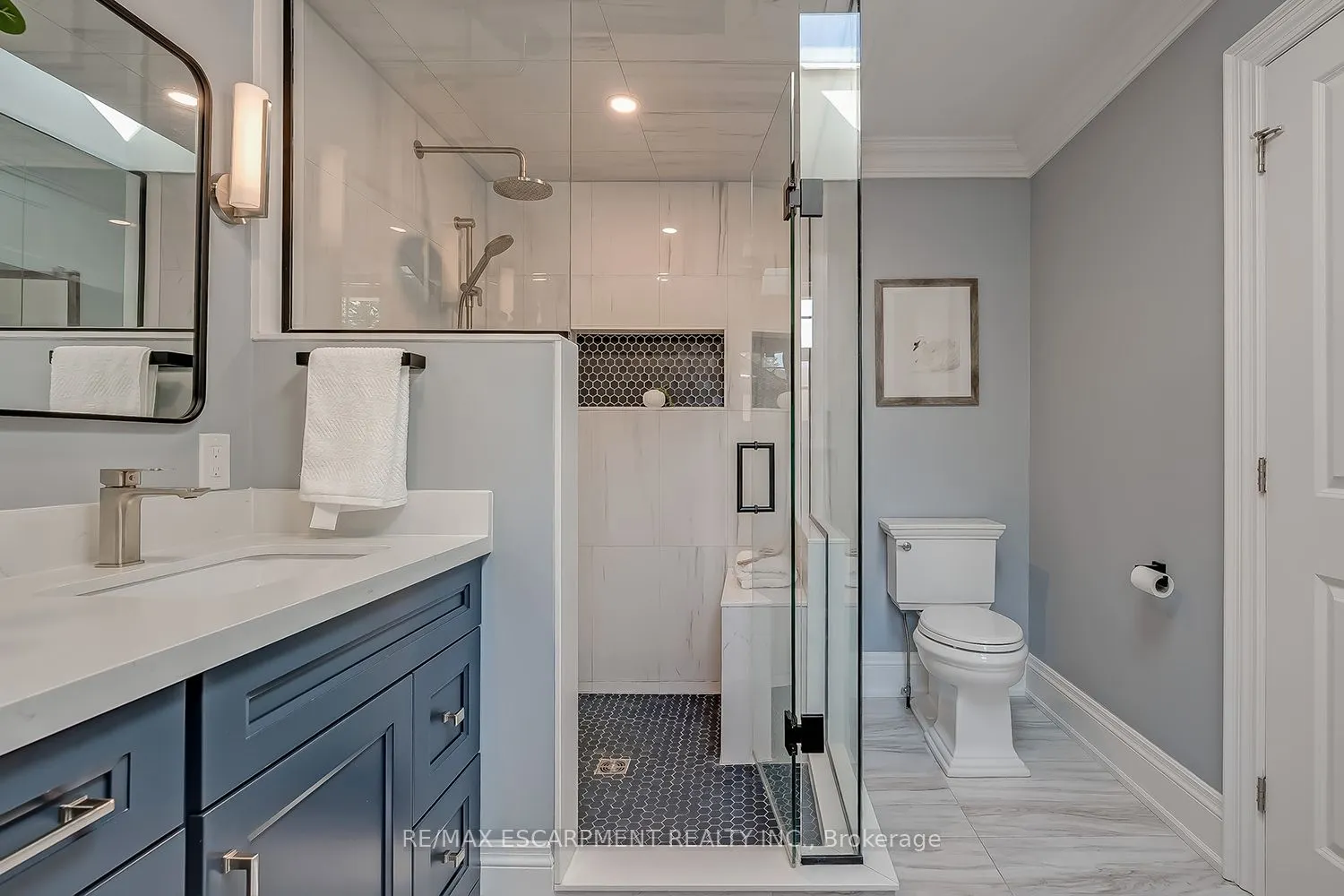 2428 Lakeshore Road