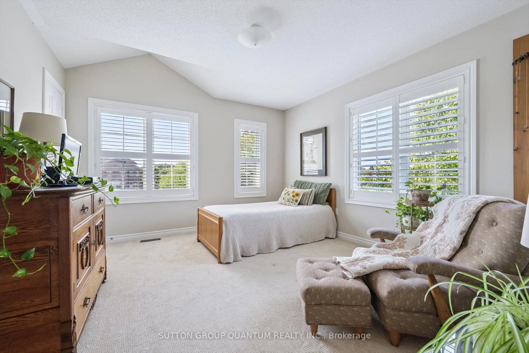 300 Ravineview Way, #33