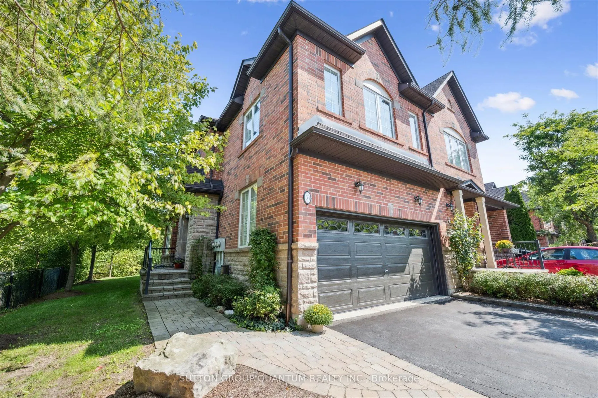 300 Ravineview Way, #33