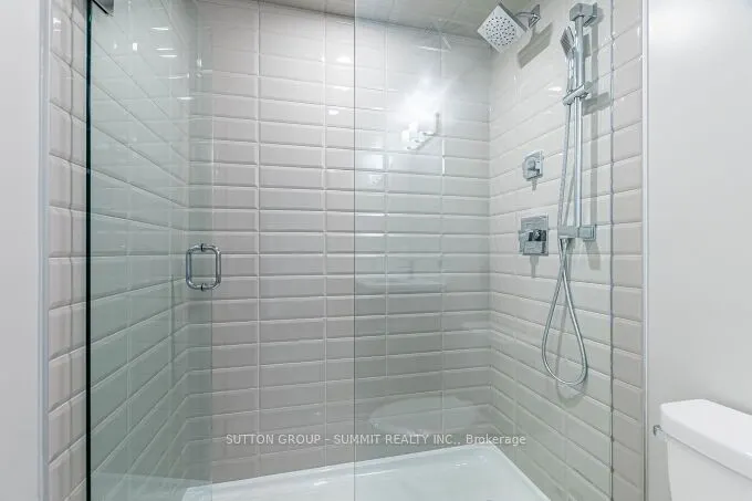 3006 William Cutmore Boulevard, #809