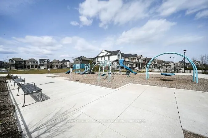 3006 William Cutmore Boulevard, #809