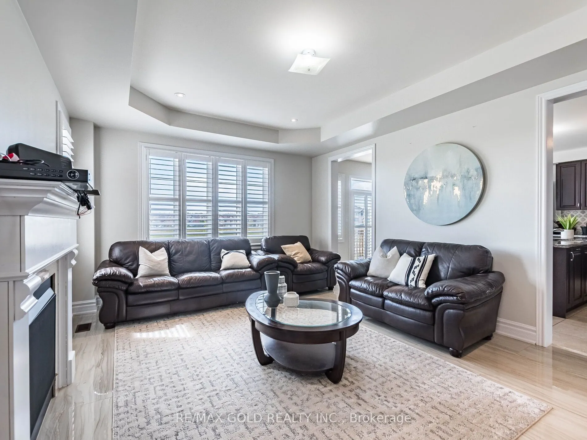 62 Masken Circle