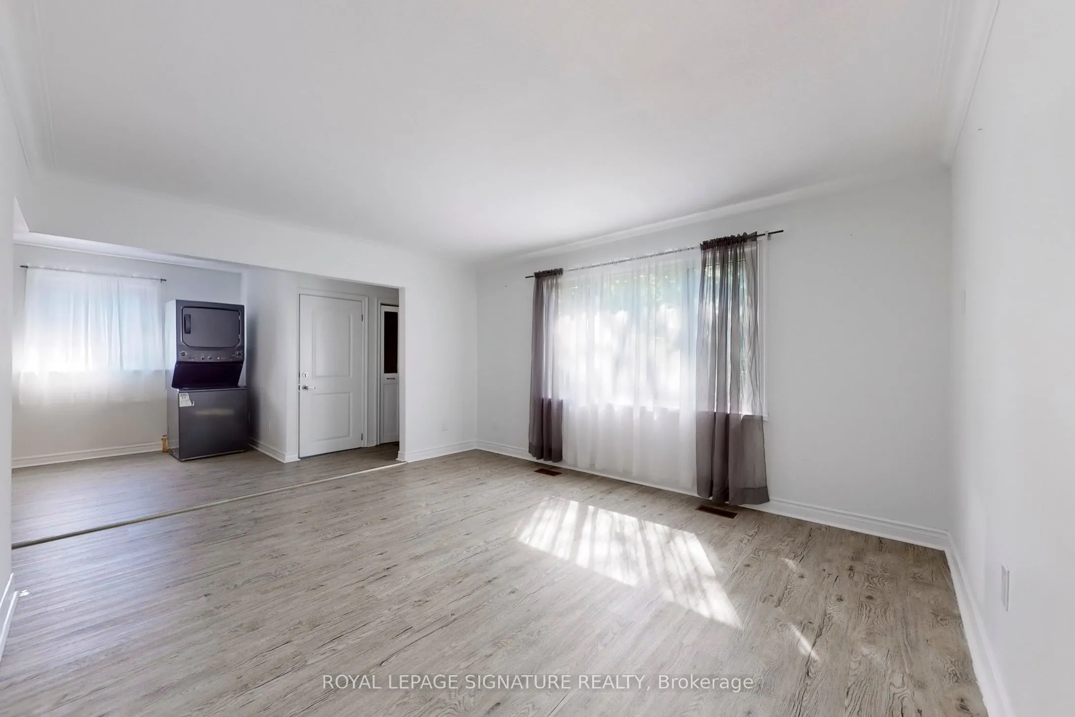 559 Drymen Crescent, #1