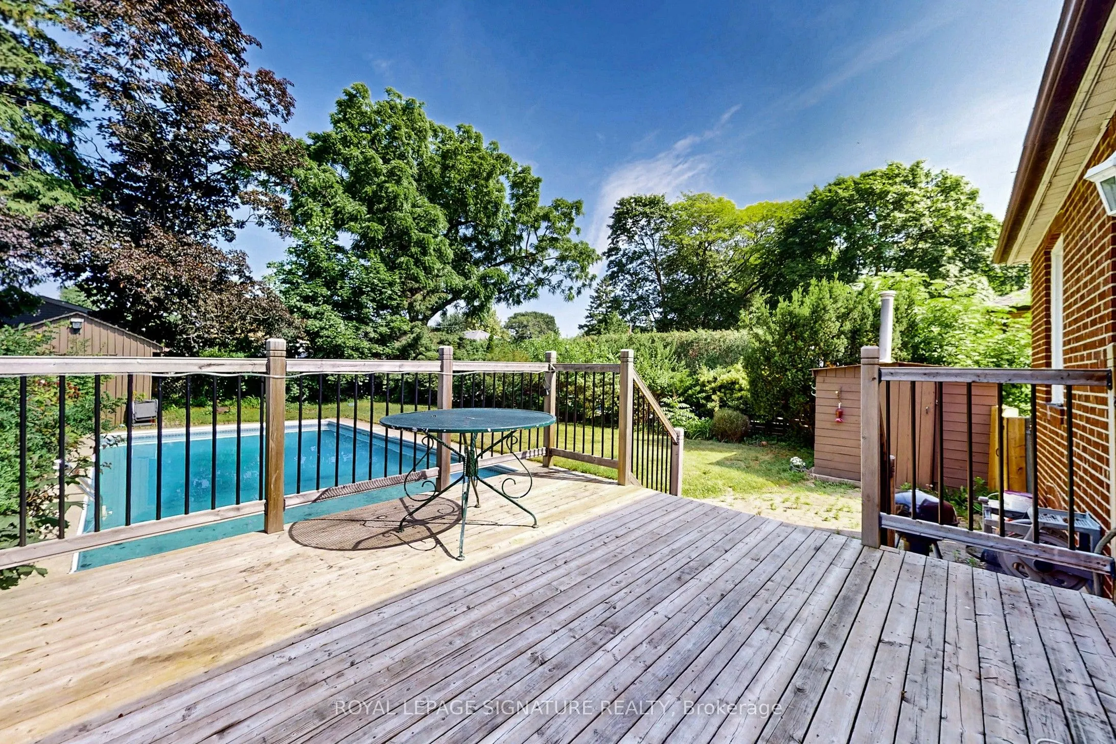 559 Drymen Crescent, #1