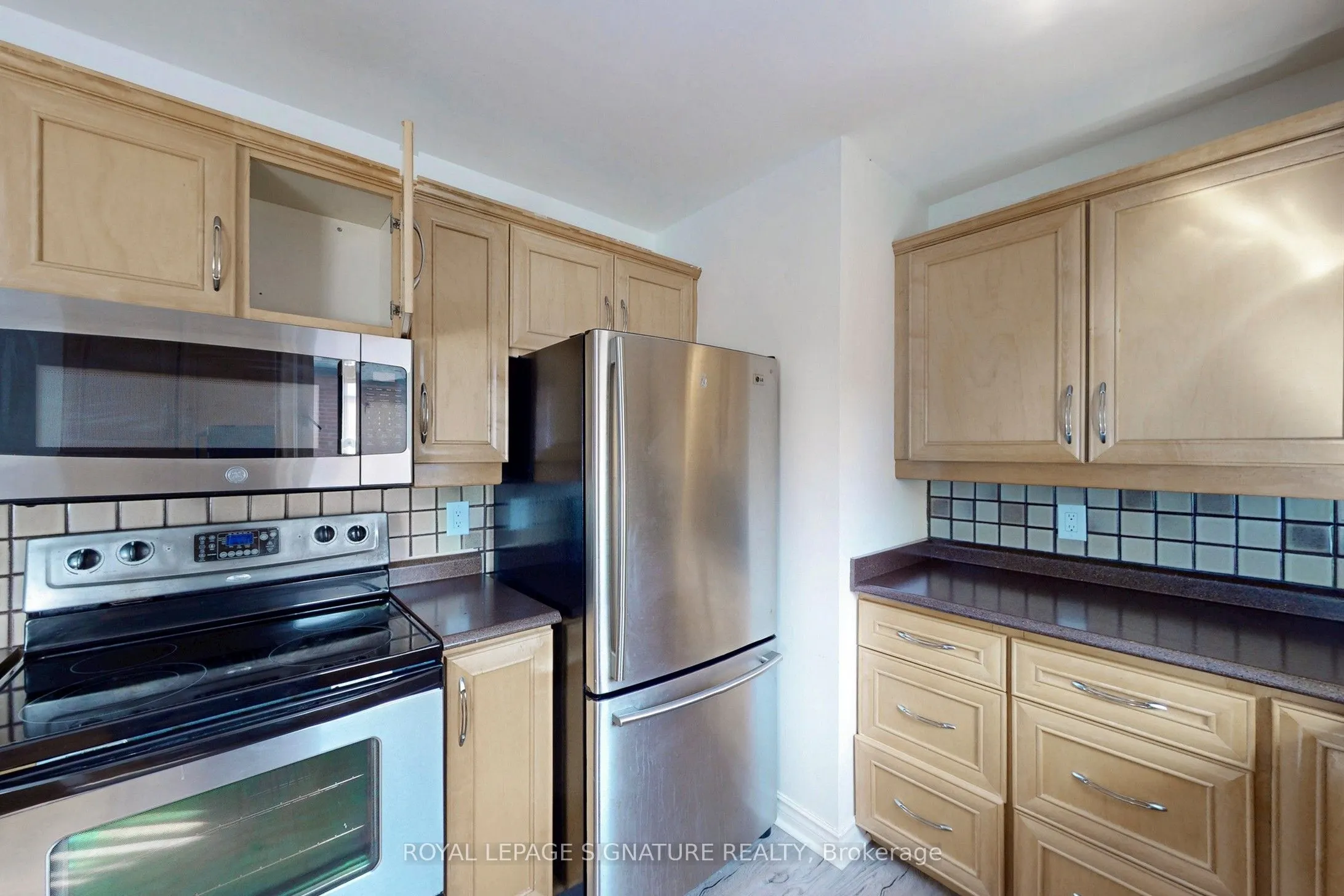 559 Drymen Crescent, #1