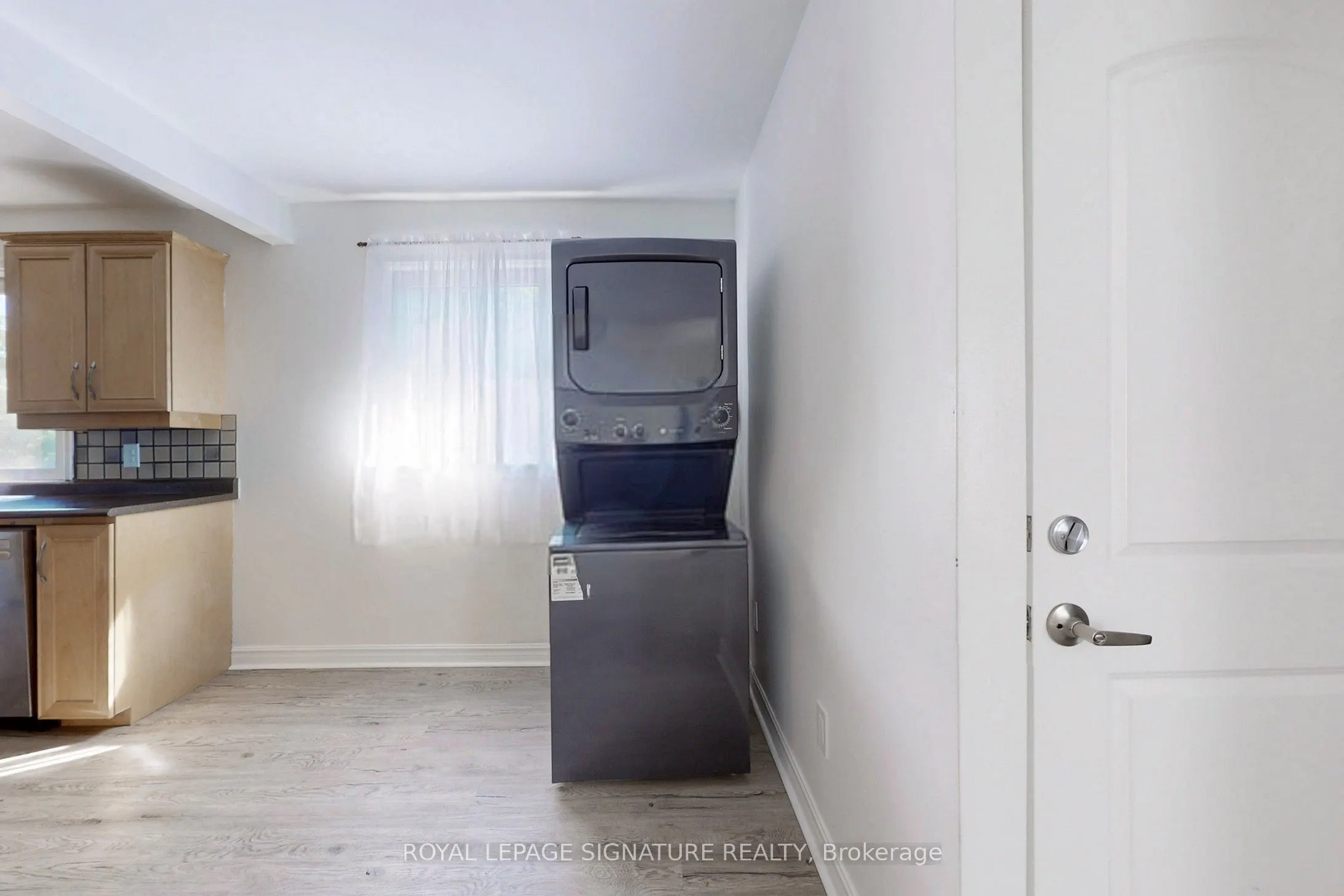 559 Drymen Crescent, #1