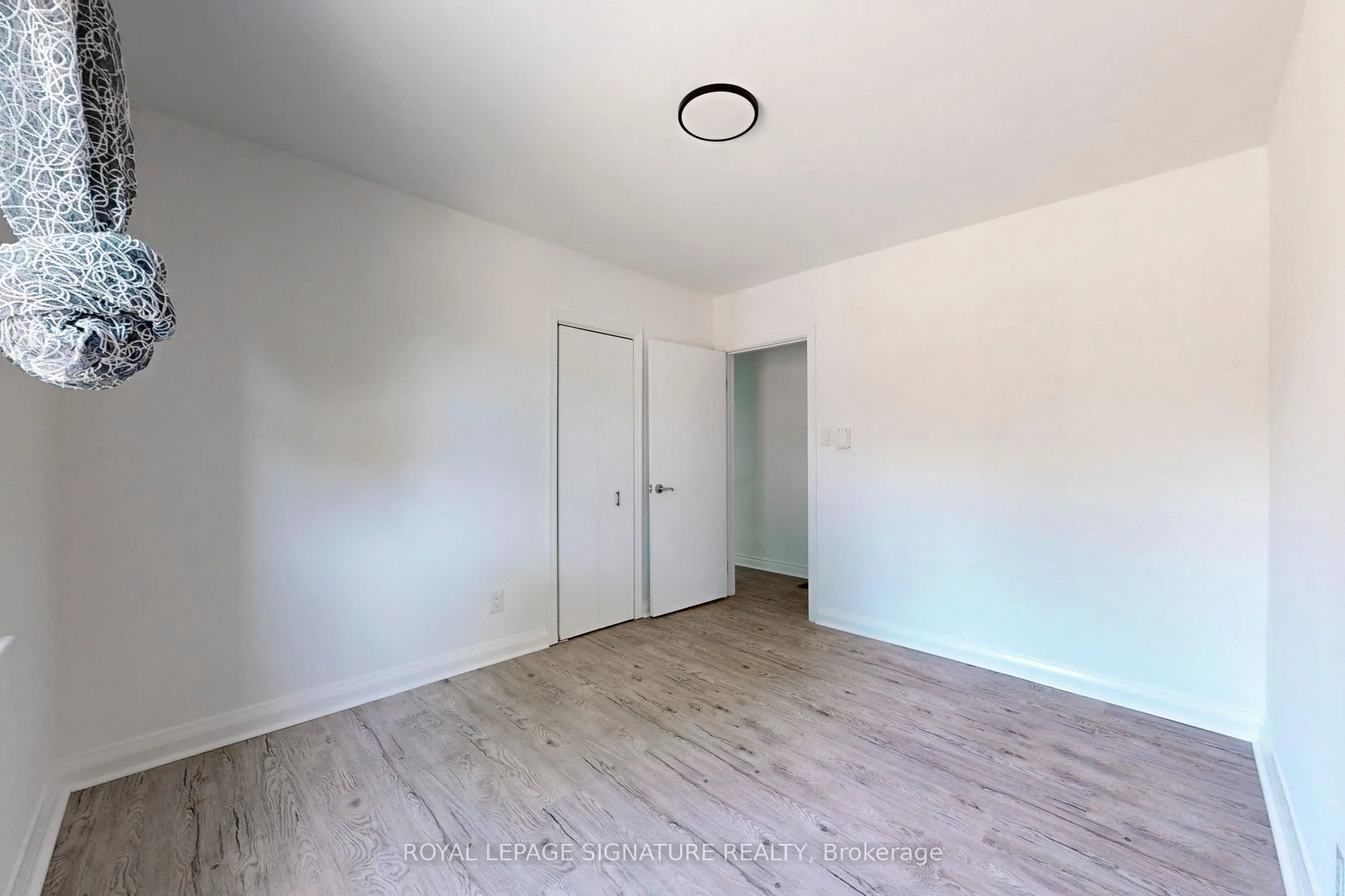 559 Drymen Crescent, #1