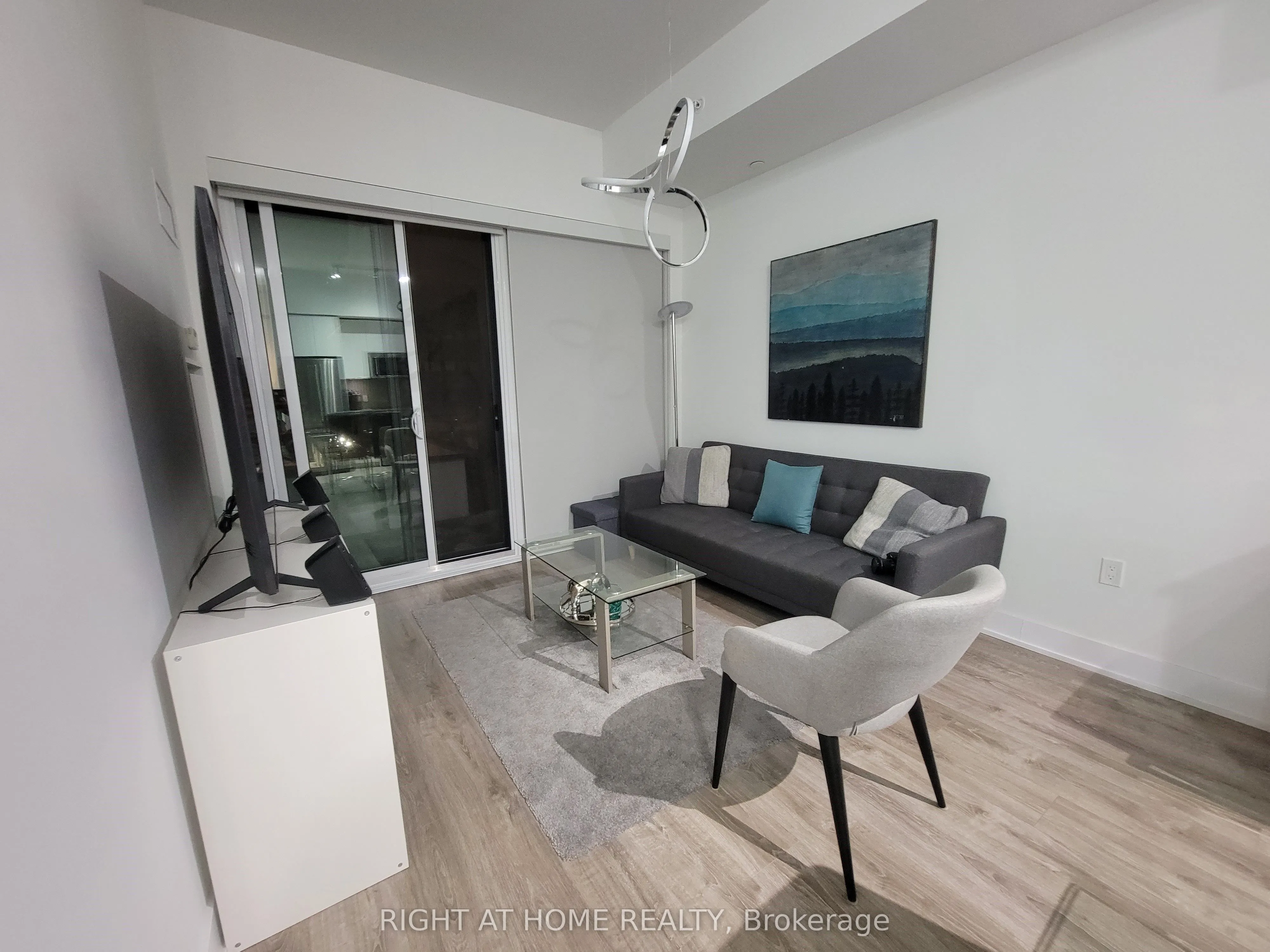 30 Shore Breeze Drive, #917