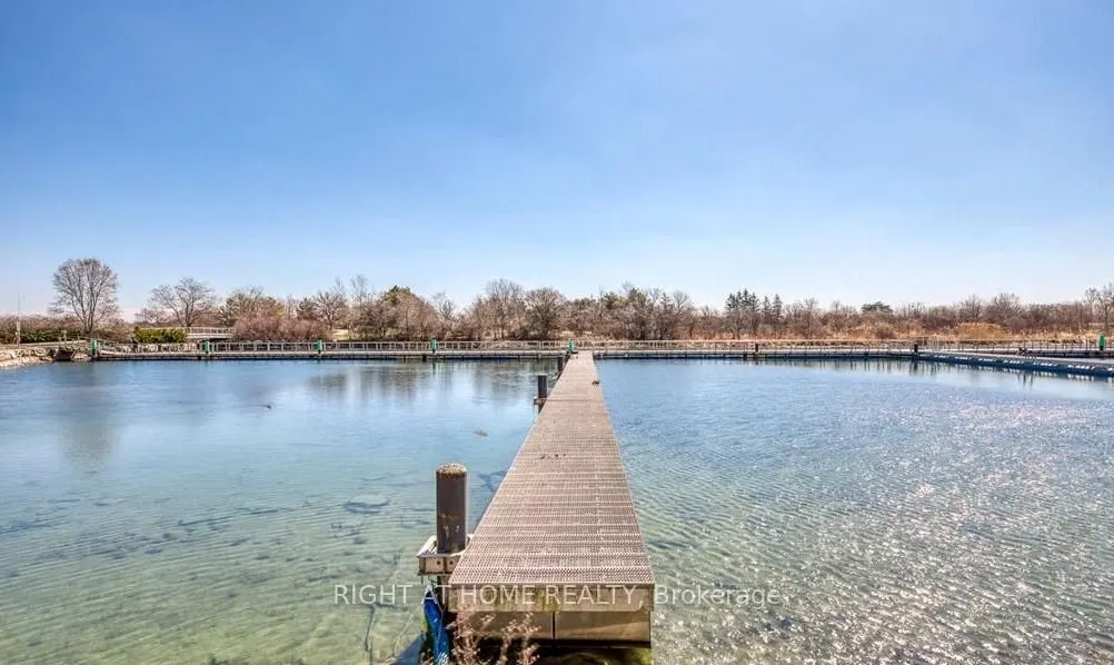 30 Shore Breeze Drive, #917