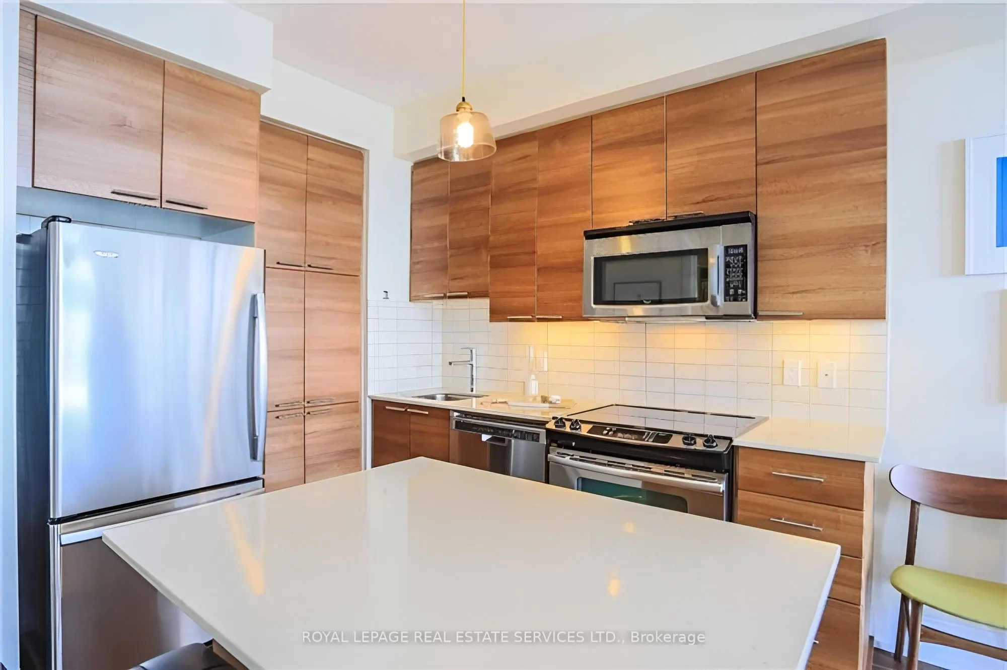 15 Viking Lane, #2305
