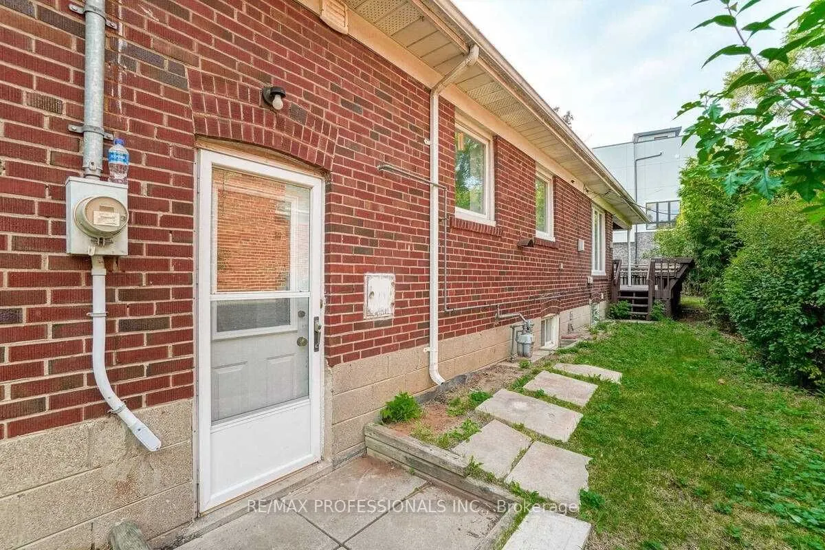 58 Old Oak Road